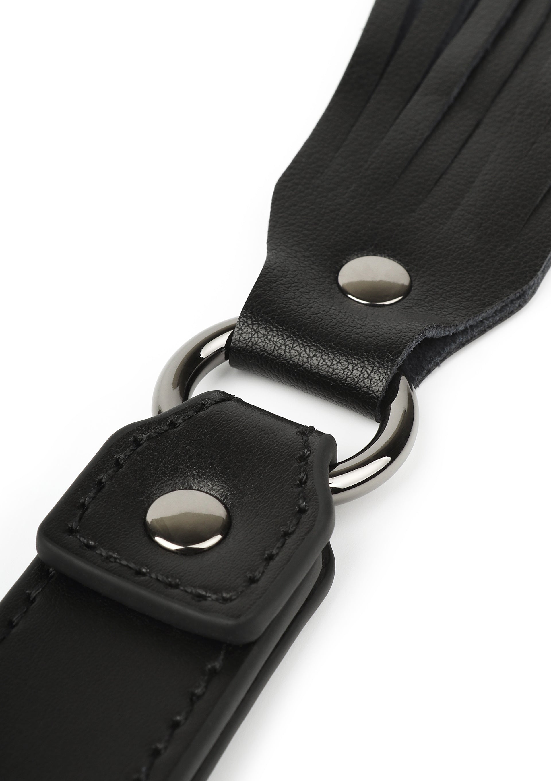 Hidden Desire Genuine Leather Flogger