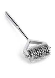 Roue à épingles en métal chromé pour une stimulation intense. Découvrez nos accessoires érotiques pour pimenter votre vie sexuelle.; Chromen speldenrad voor intense stimulatie. Ontdek onze erotische accessoires om je seksleven op te fleuren.; Chrome pinwheel for intense stimulation. Explore our erotic accessories to spice up your sex life.