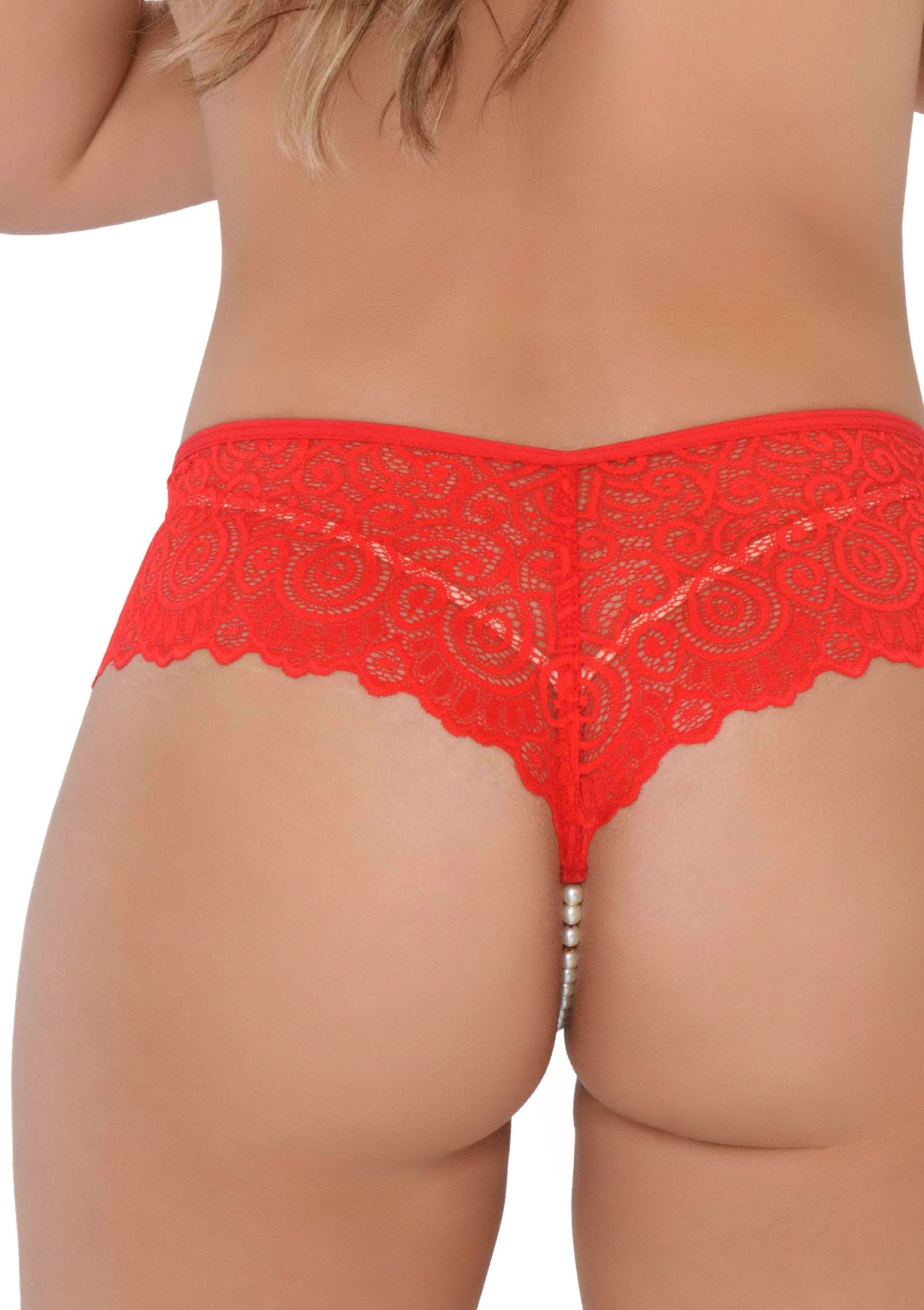 String dentelle rouge avec perles. Lingerie coquine pour une nuit torride.; Rode kanten string met parels. Sexy lingerie voor een hete nacht.; Red lace thong with pearls. Naughty lingerie for a hot night.