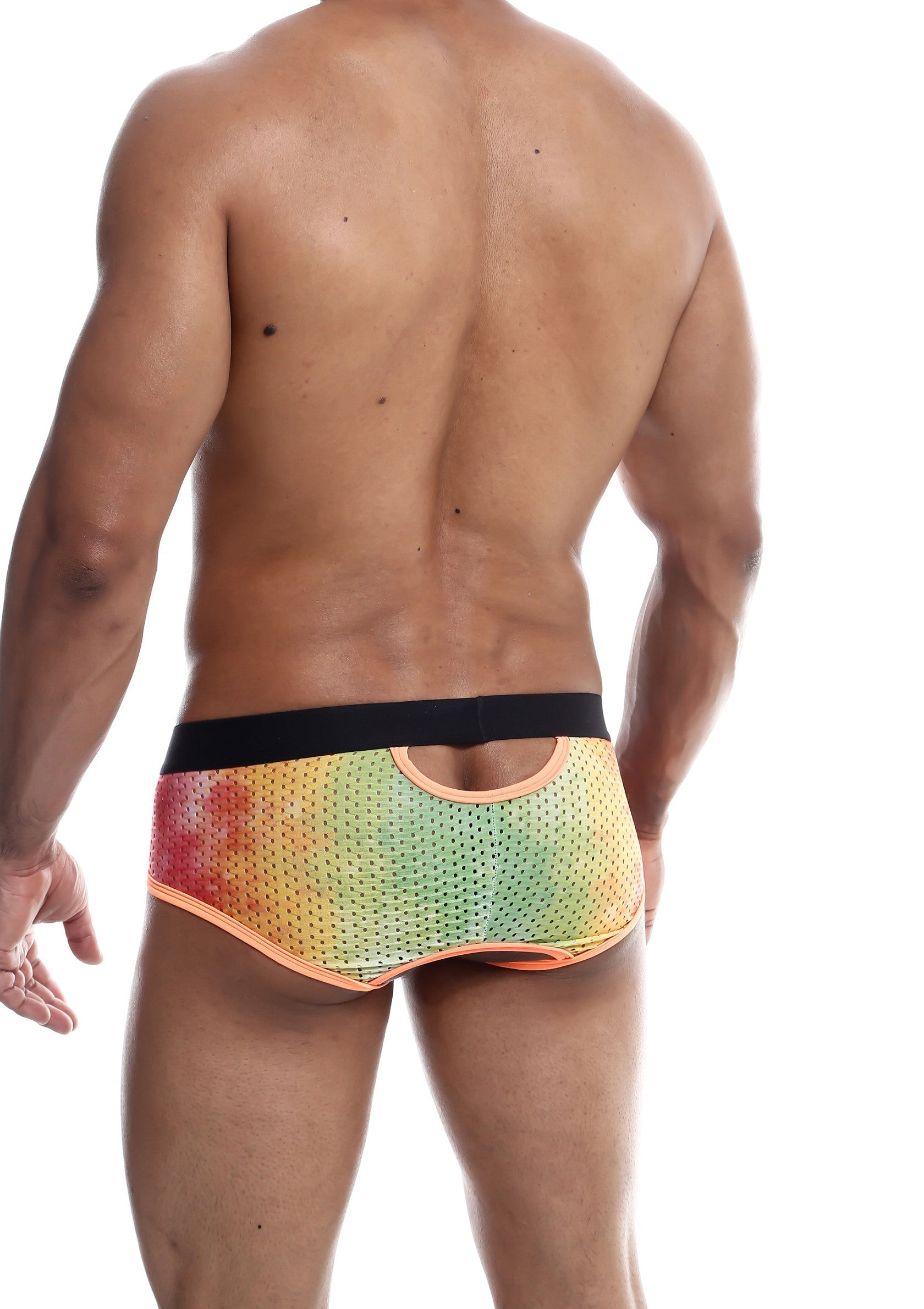 Slip pour homme ajouré et coloré, parfait pour un look audacieux et confortable. Découvrez notre collection de lingerie masculine tendance.; Kleurrijke herenslip met opening, perfect voor een gedurfde en comfortabele look. Ontdek onze collectie trendy herenondergoed.; Open back colorful men's briefs, perfect for a bold and comfortable look. Discover our trendy men's underwear collection.