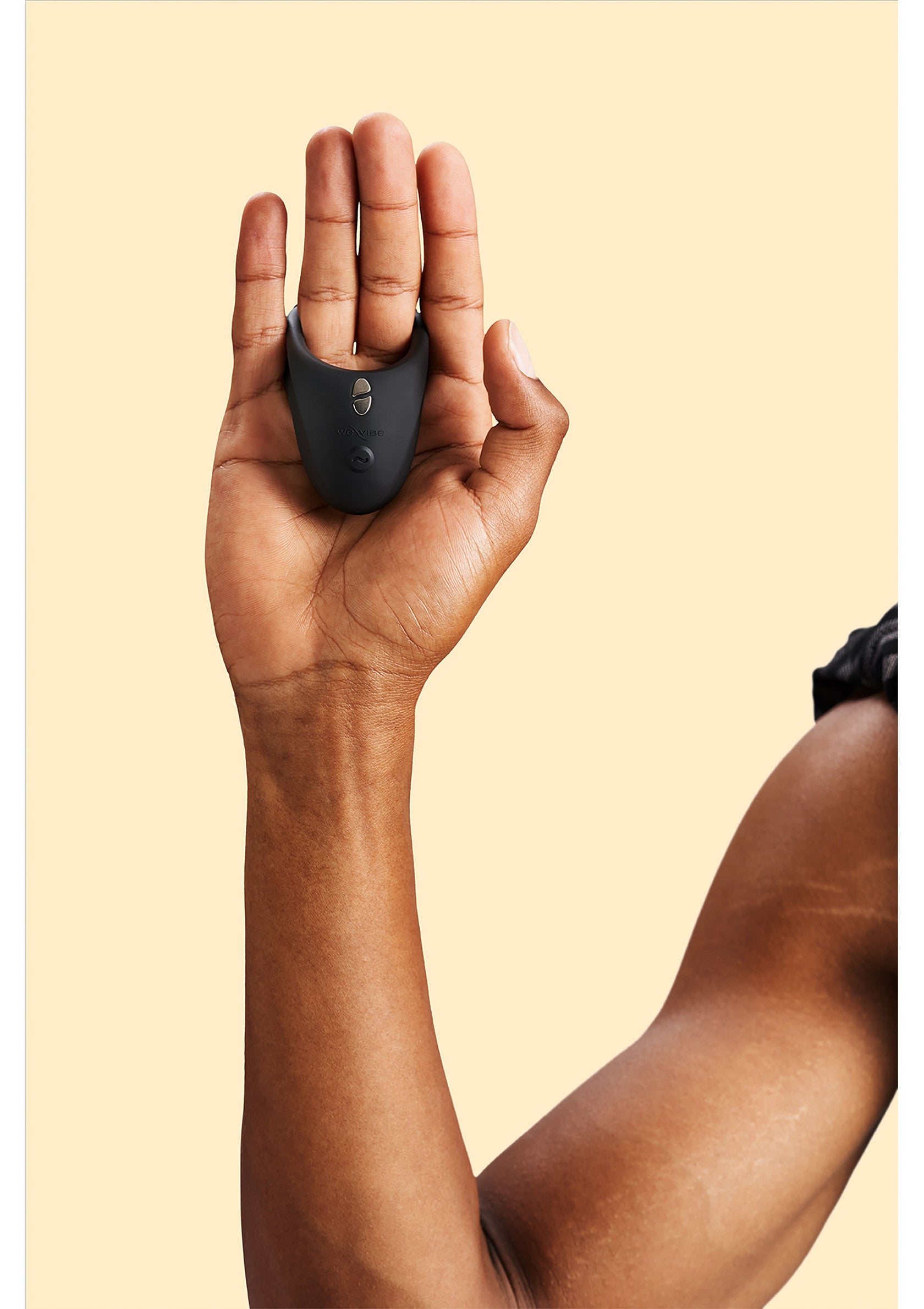 Anneau vibrant pour homme, pour des plaisirs intenses et partagés. Découvrez notre collection.; Vibrerende penisring voor mannen, voor intens genot. Ontdek onze collectie.; Vibrating cock ring for men, for intense pleasure. Shop our collection now.