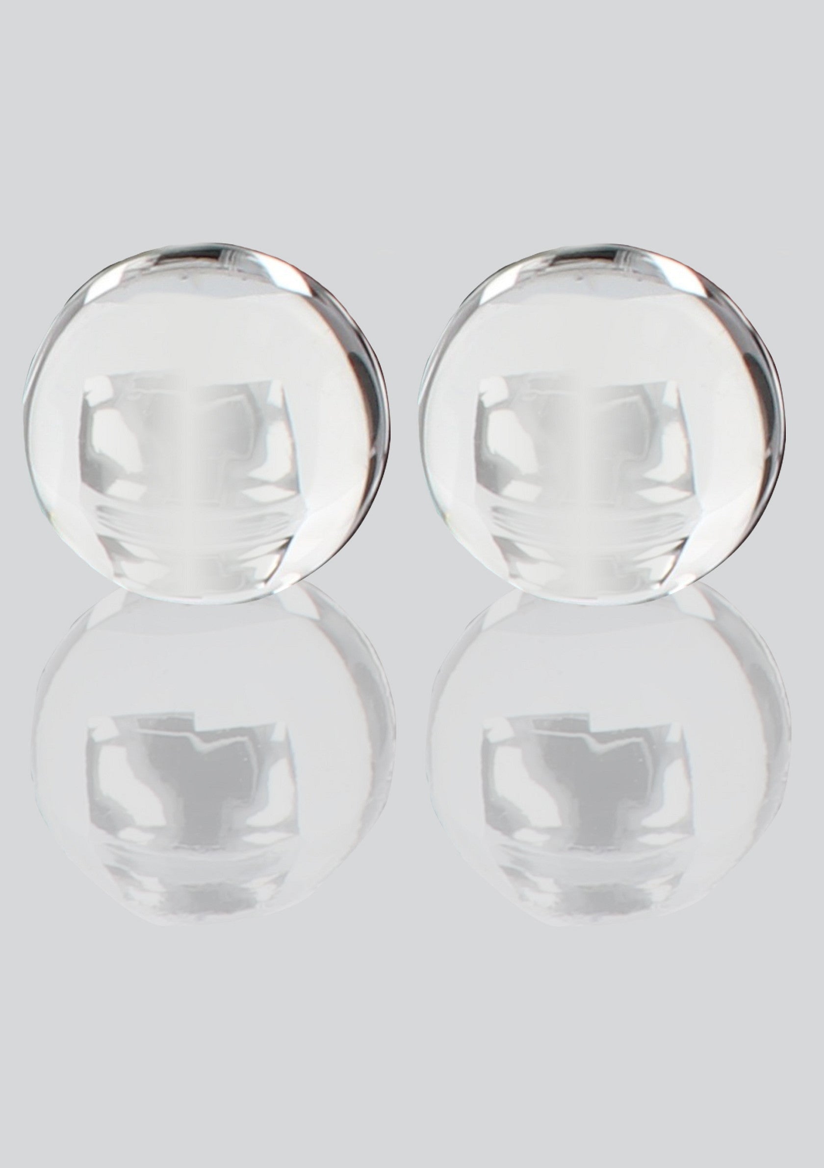 Bouchons d'oreille en verre transparent pour piercing de lobe étiré. Bijoux corporels minimalistes et élégants.; Transparante glazen oordoppen voor uitgerekte oorlel piercings. Minimalistische en elegante body sieraden.; Clear glass ear plugs for stretched earlobe piercings. Minimalist and elegant body jewelry.