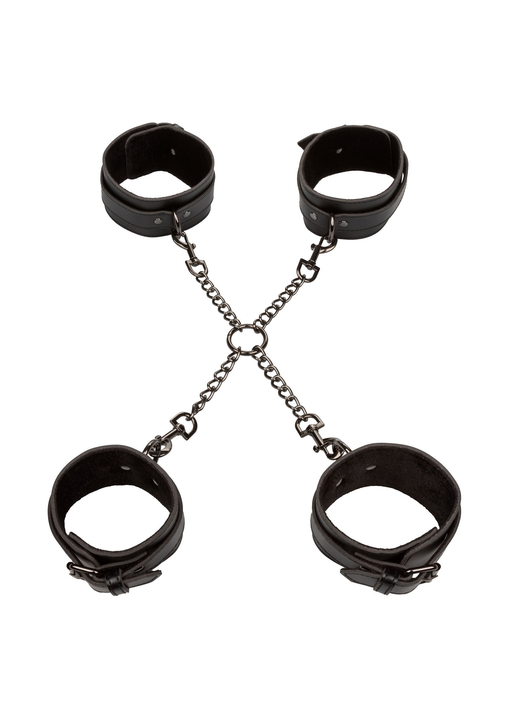 Menottes en cuir noir avec chaîne métallique pour jeux coquins.; Zwarte lederen handboeien met metalen ketting voor stout spel.; Black leather restraints with metal chain for kinky play.