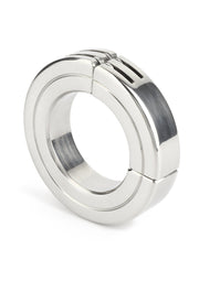 Anneau pénien en métal ajustable pour un plaisir intense.; Verstelbare metalen penisring voor intens genot.; Adjustable metal cock ring for intense pleasure.