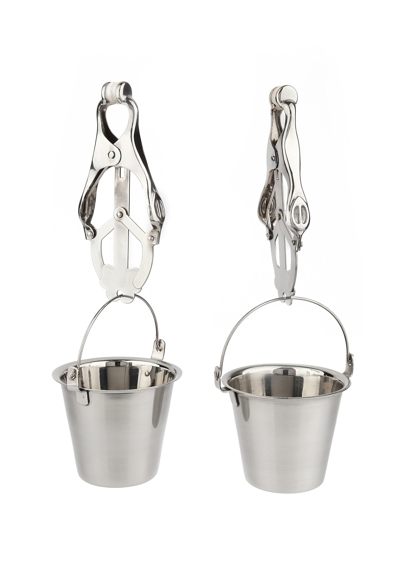Pinces à tétons avec seaux pour le plaisir adulte. Découvrez notre collection érotique pour pimenter votre vie amoureuse.; Nippelklemmen met emmertjes voor volwassen plezier. Ontdek onze erotische collectie om je liefdesleven op te fleuren.; Nipple clamps with buckets for adult fun. Discover our erotic collection to spice up your love life.