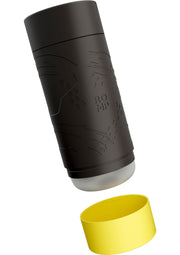 Masseur personnel noir ROMP avec bouchon jaune, idéal pour l'exploration intime et le plaisir solo. Conception élégante et ergonomique.; Zwarte ROMP persoonlijke massager met gele dop, ideaal voor intieme verkenning en solo plezier. Strak en ergonomisch ontwerp.; Black ROMP personal massager with yellow cap, perfect for intimate exploration and solo pleasure. Sleek and ergonomic design.