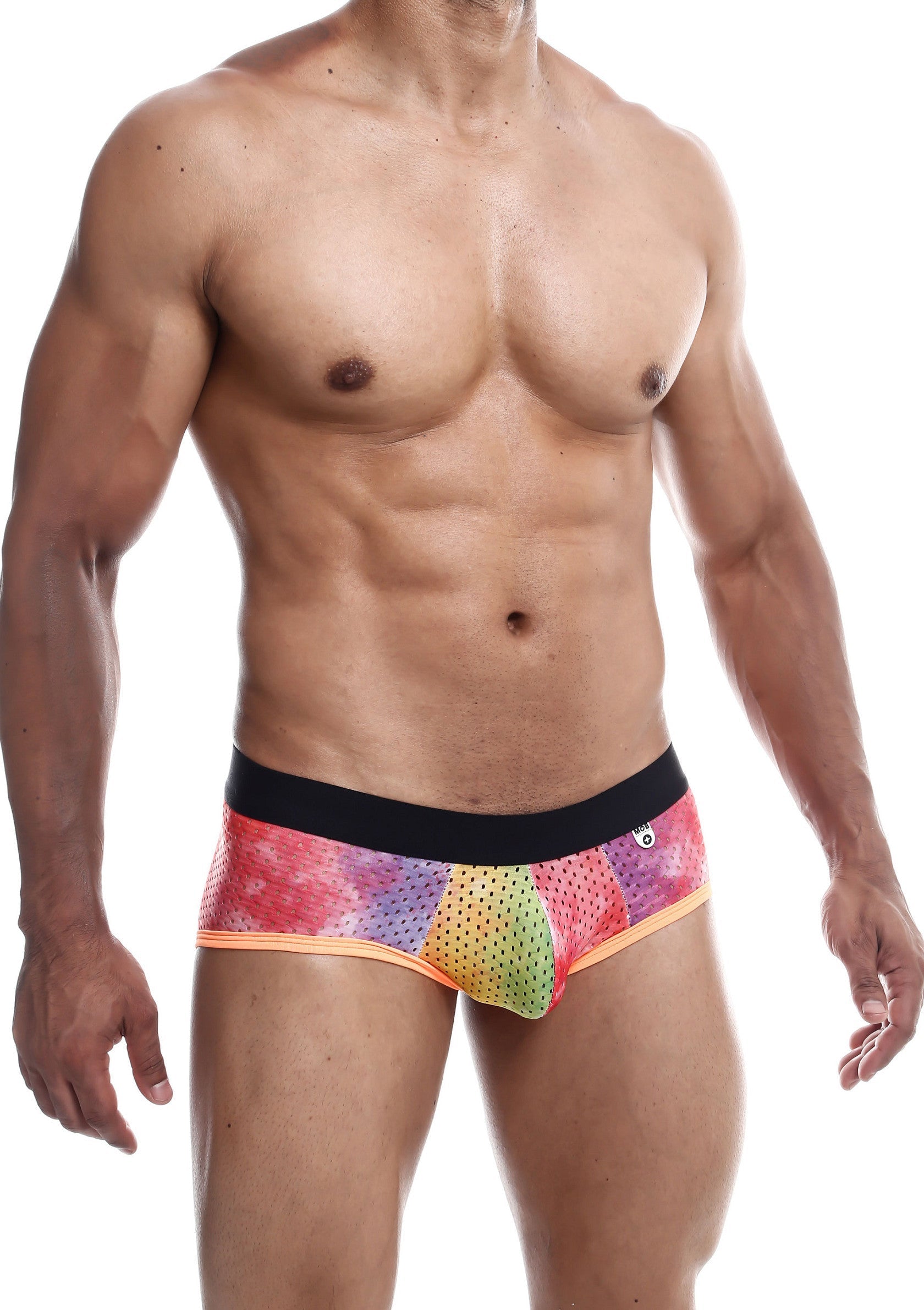 Slip pour homme coloré, coupe ajustée, tissu respirant. Idéal pour le sport et le quotidien.; Kleurrijke herenslip met een strakke pasvorm en ademende stof. Ideaal voor sport en dagelijks gebruik.; Colorful men's briefs with a snug fit and breathable fabric. Ideal for sports and everyday wear.