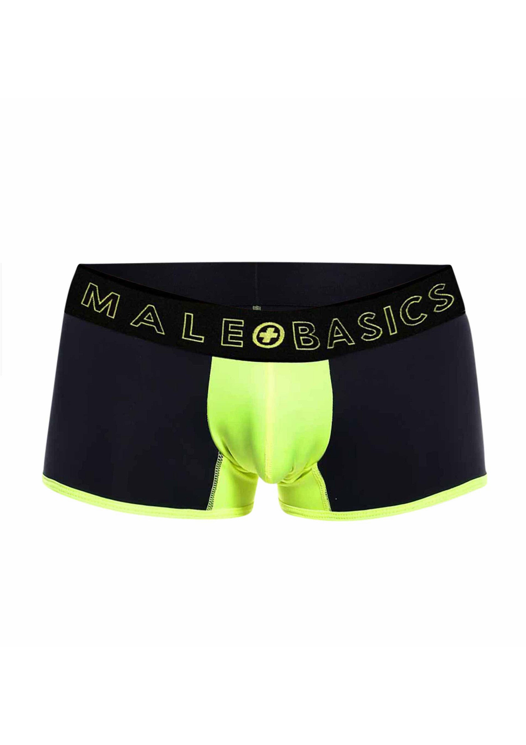 Boxer noir et jaune de la marque Malebasics pour hommes. Sous-vêtement de sport confortable et tendance.; Zwarte en gele boxer van Malebasics voor heren. Comfortabel en modieus sportondergoed.; Malebasics black and yellow boxer briefs for men. Comfortable and fashionable sporty underwear.