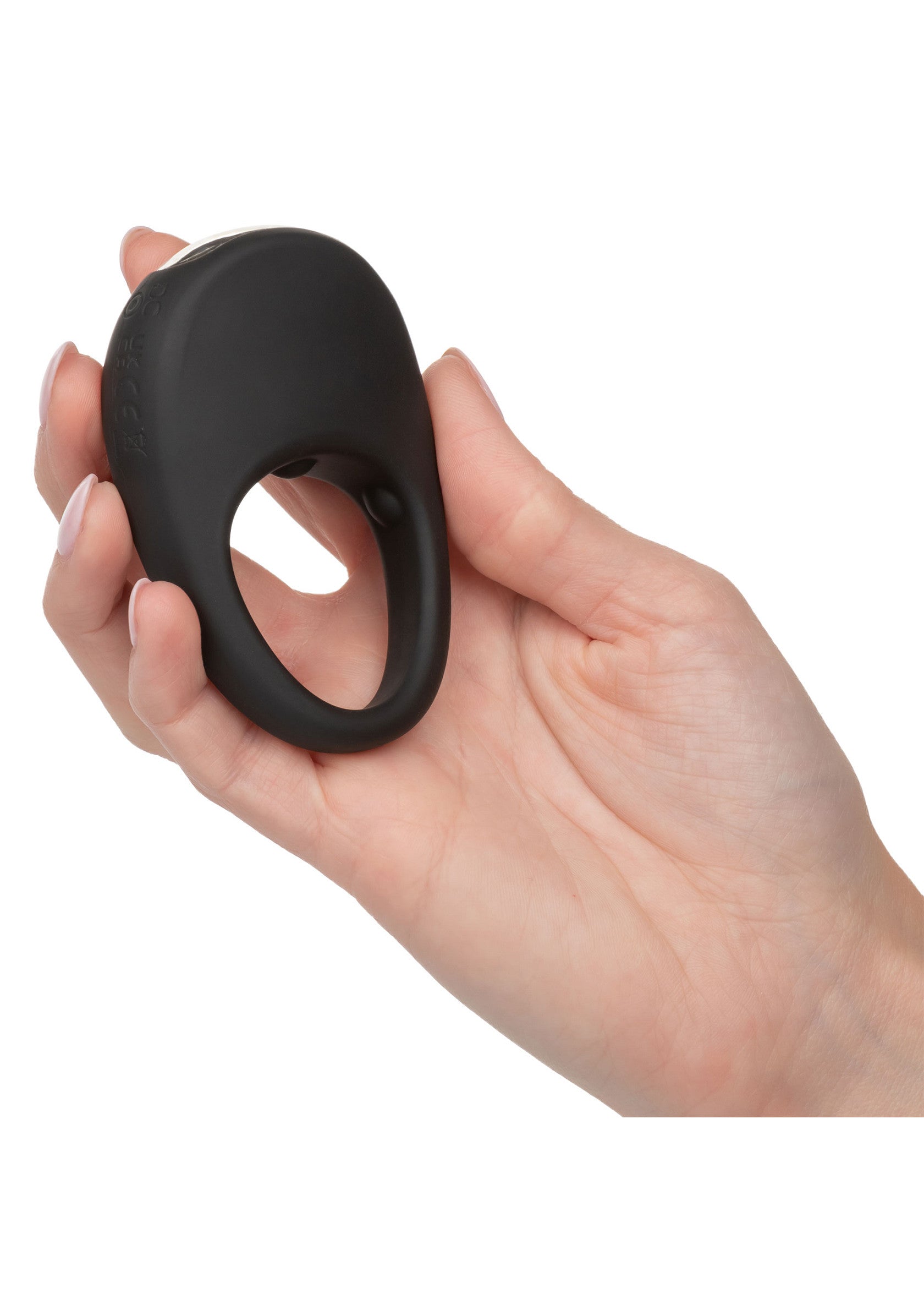 Anneau vibrant noir, pour des sensations plus intenses.; Zwarte vibrerende ring voor intensere sensaties.; Black vibrating ring for more intense sensations.