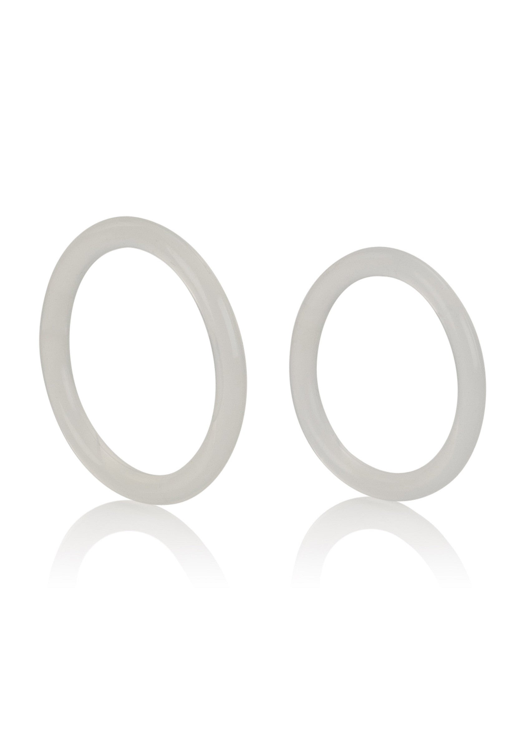 Lot de deux anneaux péniens en silicone souple pour plus de plaisir et de sensations.; Set van twee flexibele siliconen penisringen voor extra plezier en sensatie.; Set of two flexible silicone cock rings for added pleasure and sensation.