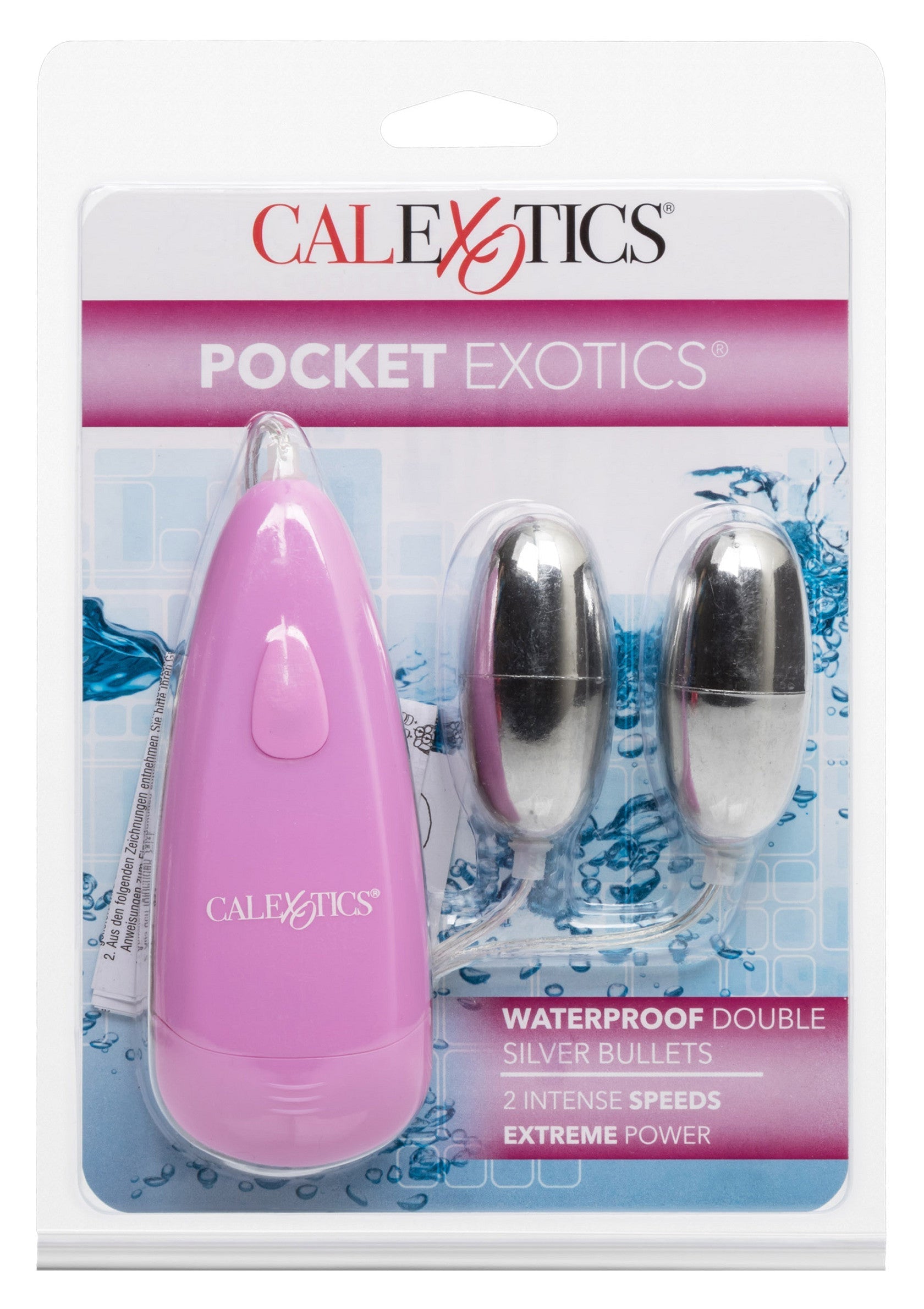 CalExotics Pocket Exotics vibromasseur rose avec balles argentées vibrantes. 2 vitesses intenses, puissance extrême. Étanche.; CalExotics Pocket Exotics roze vibrator met zilveren vibrerende balletjes. 2 intense snelheden, extreme kracht. Waterdicht.; CalExotics Pocket Exotics pink vibrator with silver vibrating bullets. 2 intense speeds, extreme power. Waterproof.