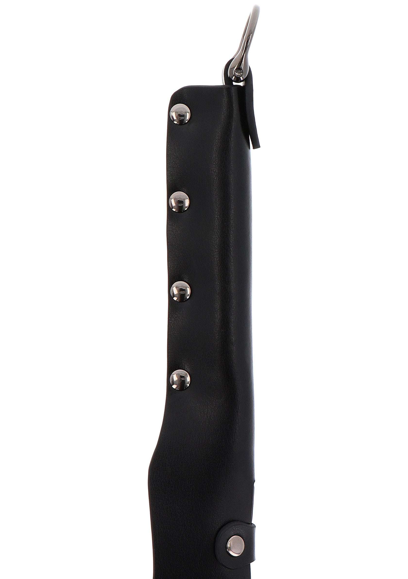 Étui en cuir noir robuste avec des rivets en argent, parfait pour le transport sécurisé de haches et de couteaux.; Stevige zwarte leren holster met zilveren klinknagels, perfect voor het veilig dragen van bijlen en messen.; Heavy-duty black leather sheath with silver rivets, perfect for securely carrying axes and knives.