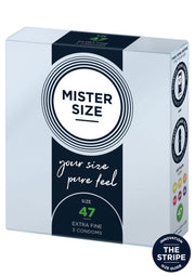 Préservatifs Mister Size 47 Extra Fine : pour un confort et une sensation naturelle. Disponible en boîte de 3.; Mister Size 47 Extra Fine condooms: voor comfort en een natuurlijk gevoel. Verkrijgbaar in een verpakking van 3 stuks.; Mister Size 47 Extra Fine condoms: for comfort and a natural feel. Available in a pack of 3.