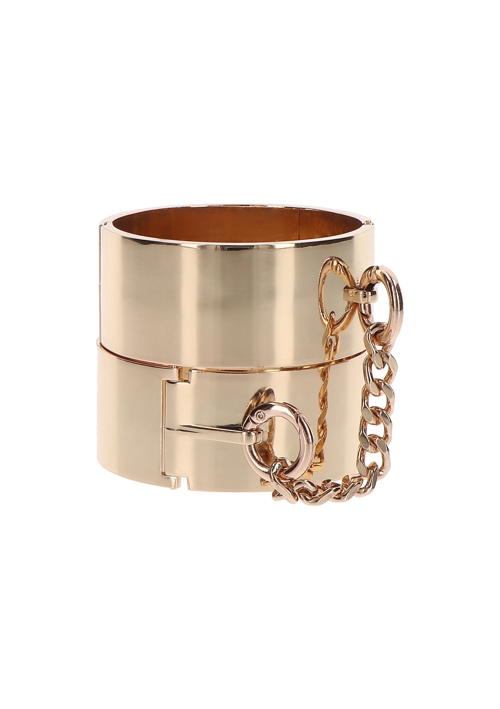 Manchette dorée avec chaîne décorative pour un style audacieux et tendance.; Gouden armband met decoratieve ketting voor een gedurfde en trendy look.; Gold cuff bracelet with decorative chain for a bold and trendy look.