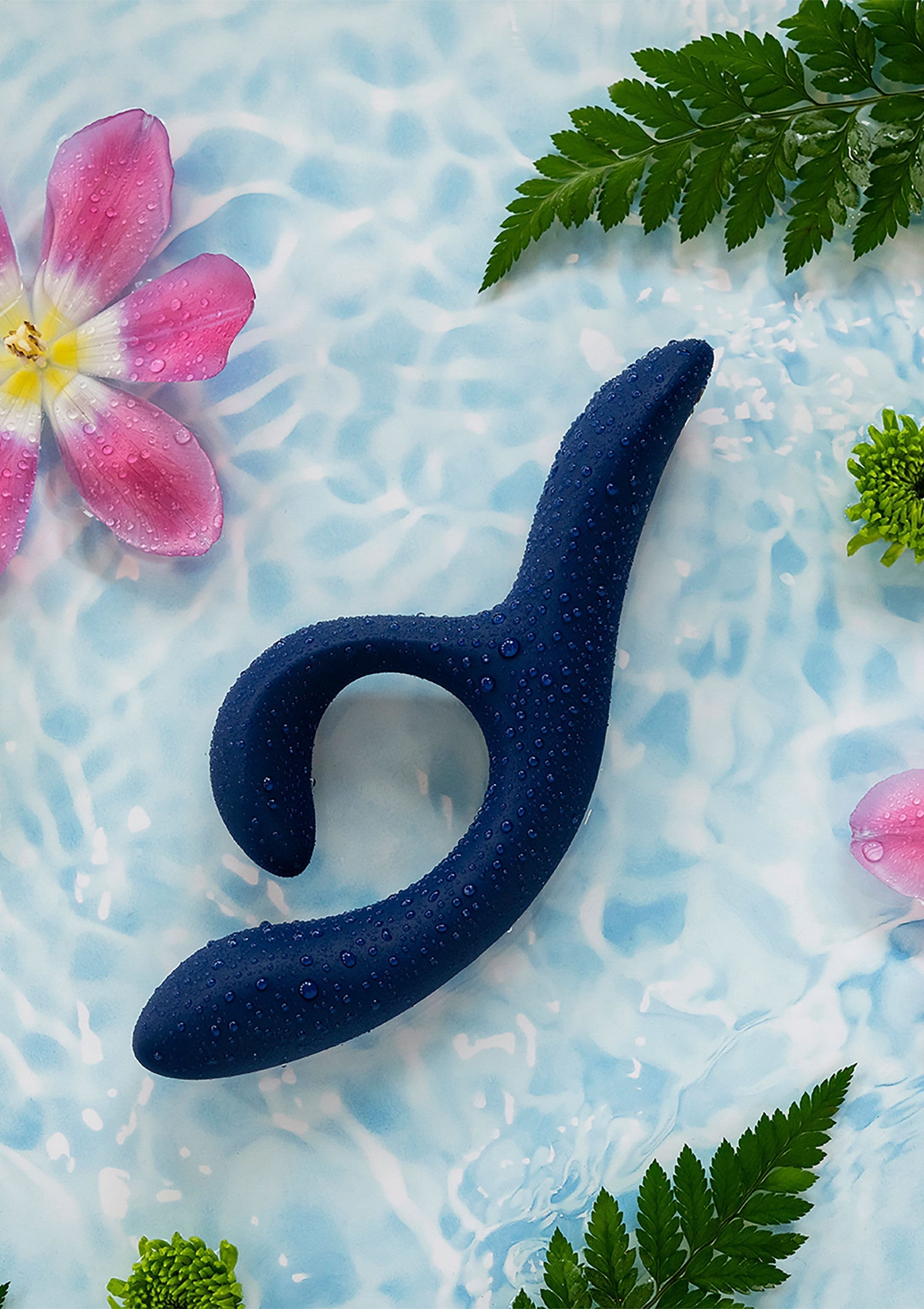 Vibromasseur bleu élégant pour le plaisir personnel. Découvrez une nouvelle dimension de sensations!; Elegante blauwe vibrator voor persoonlijk genot. Ontdek een nieuwe dimensie van sensaties!; Stylish blue vibrator for personal pleasure. Discover a new dimension of sensations!