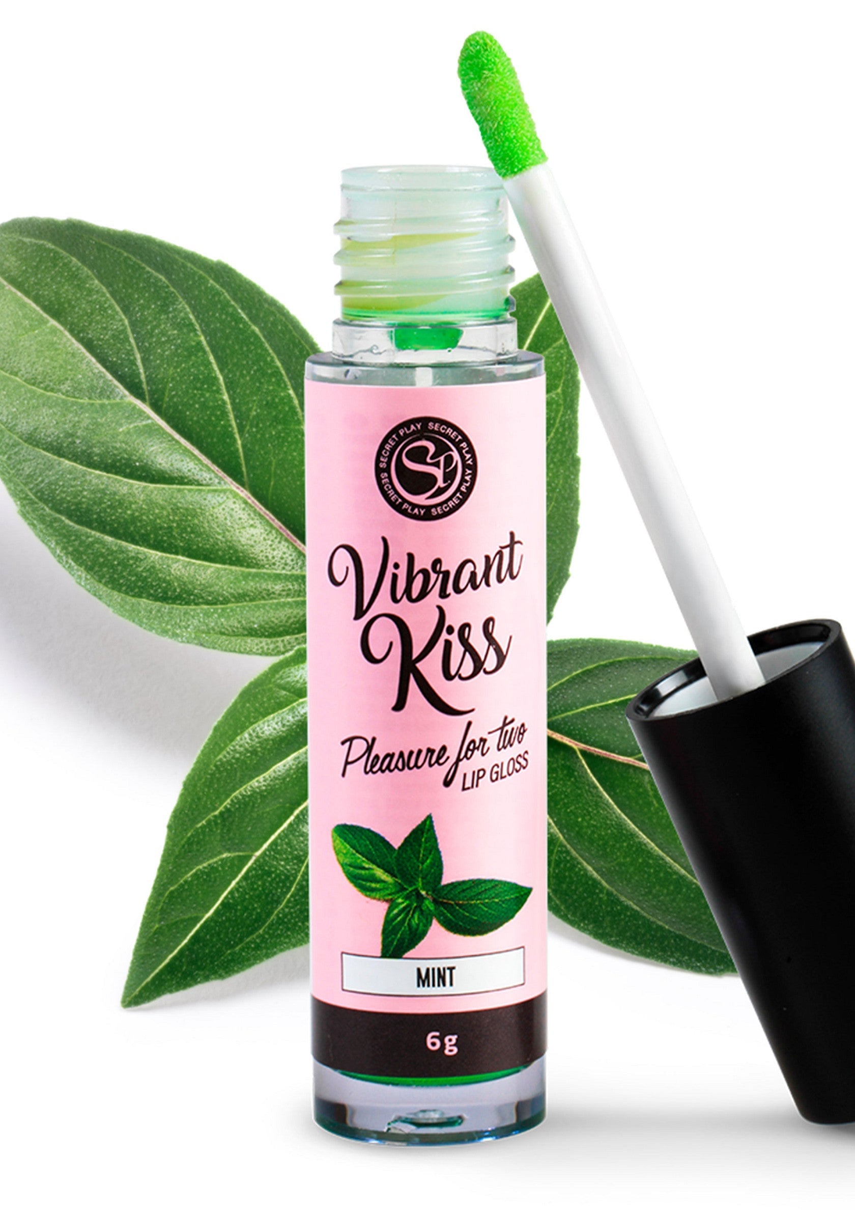 Brillant à lèvres à la menthe 'Vibrant Kiss'. Une touche de fraîcheur pour des baisers gourmands.; Vibrant Kiss mint lipgloss. Een vleugje frisheid voor heerlijke kussen.; Vibrant Kiss mint lip gloss. A touch of freshness for delicious kisses.