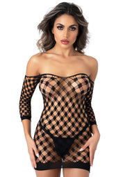 Mini-robe de lingerie en résille noire à épaules dénudées. Sexy et audacieux.; Zwarte fishnet mini lingerie jurk met off-shoulder halslijn. Sexy en gedurfd.; Black fishnet mini lingerie dress with off-shoulder neckline. Sexy and daring.