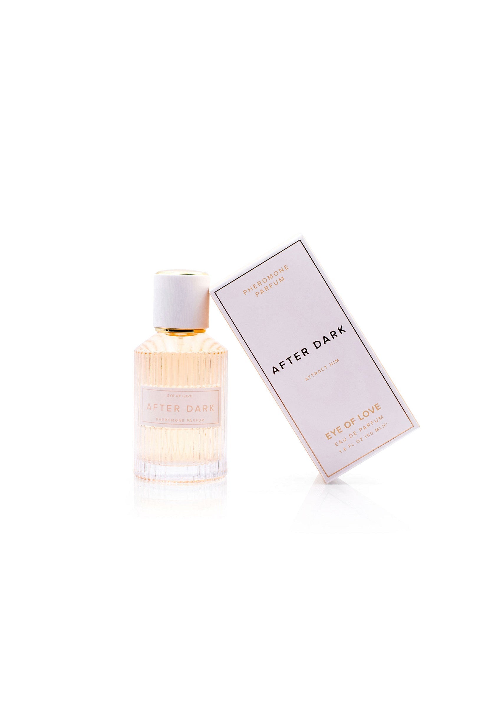 Parfum 'After Dark' pour une ambiance romantique. Découvrez ses notes séduisantes et son emballage élégant. ; After Dark' parfum voor een romantische sfeer. Ontdek de verleidelijke geuren en elegante verpakking.; 'After Dark' perfume for a romantic ambiance. Discover its alluring notes and elegant packaging.