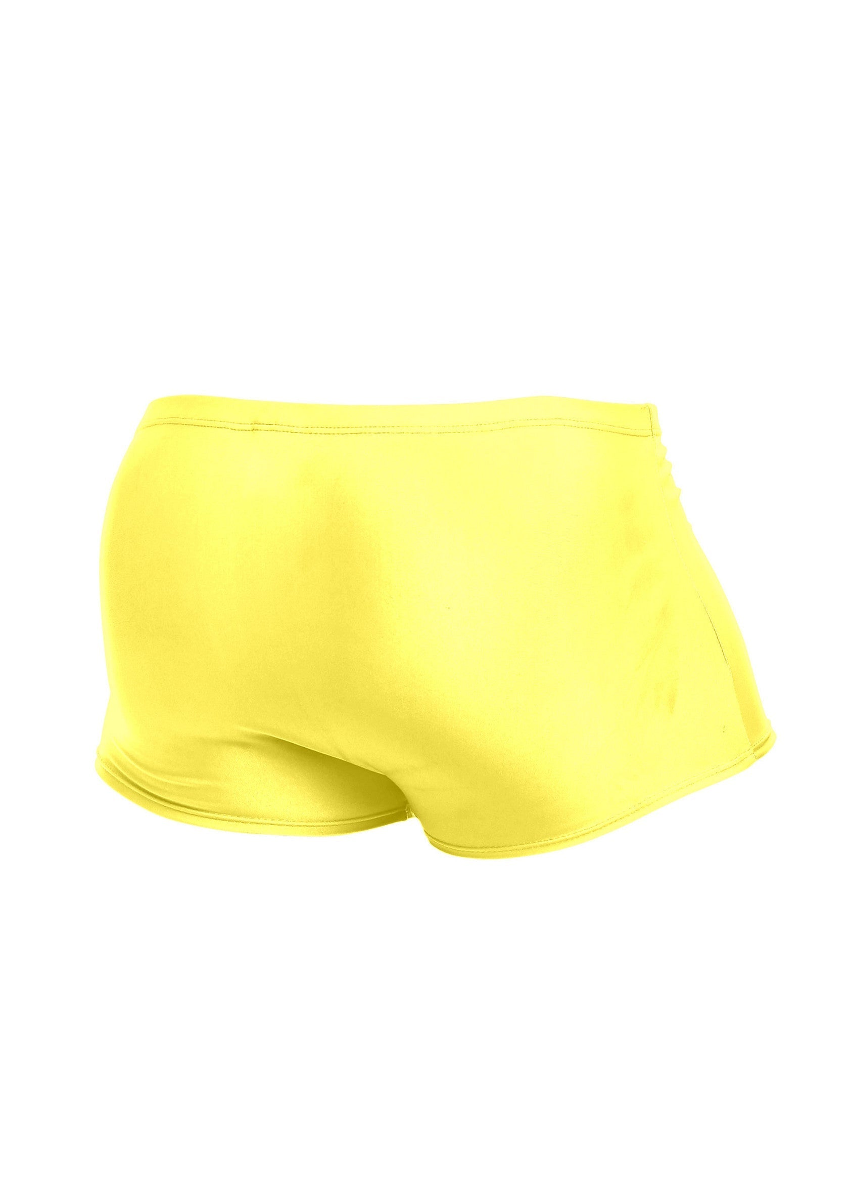 Short de bain jaune vif pour hommes. Parfait pour la piscine ou la plage! ; Felgele zwemshort voor heren. Perfect voor het zwembad of het strand!; Bright yellow swim trunks for men. Perfect for the pool or beach!