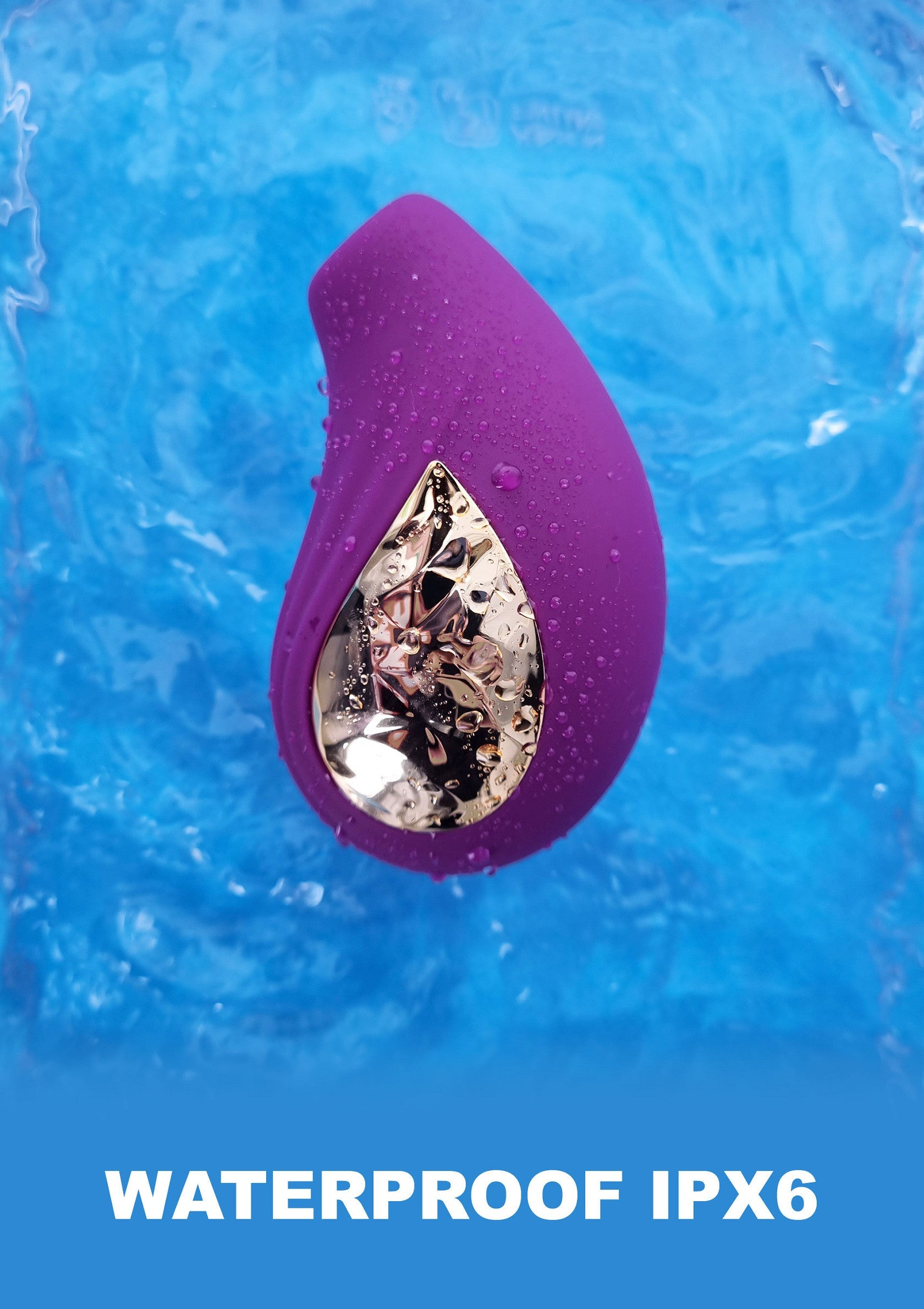 Vibromasseur étanche IPX6 violet et or pour une expérience aquatique et sensuelle. Découvrez le plaisir sous l'eau !; Waterdichte IPX6 vibrator in paars en goud voor een sensuele waterervaring. Ontdek plezier onder water!; Waterproof IPX6 vibrator in purple and gold for a sensual water experience. Discover pleasure underwater!