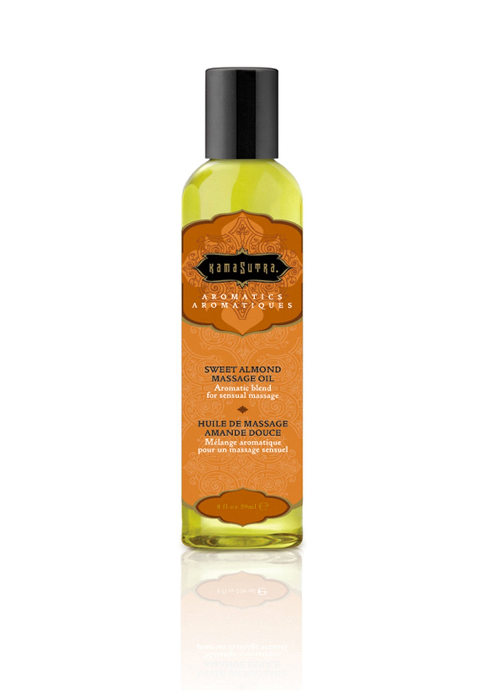 Huile de massage Kamasutra Amande Douce pour un massage relaxant et sensuel. ; Kamasutra Zoete Amandel massageolie voor een ontspannende en sensuele massage.; Kamasutra Sweet Almond massage oil for relaxing and sensual massage.