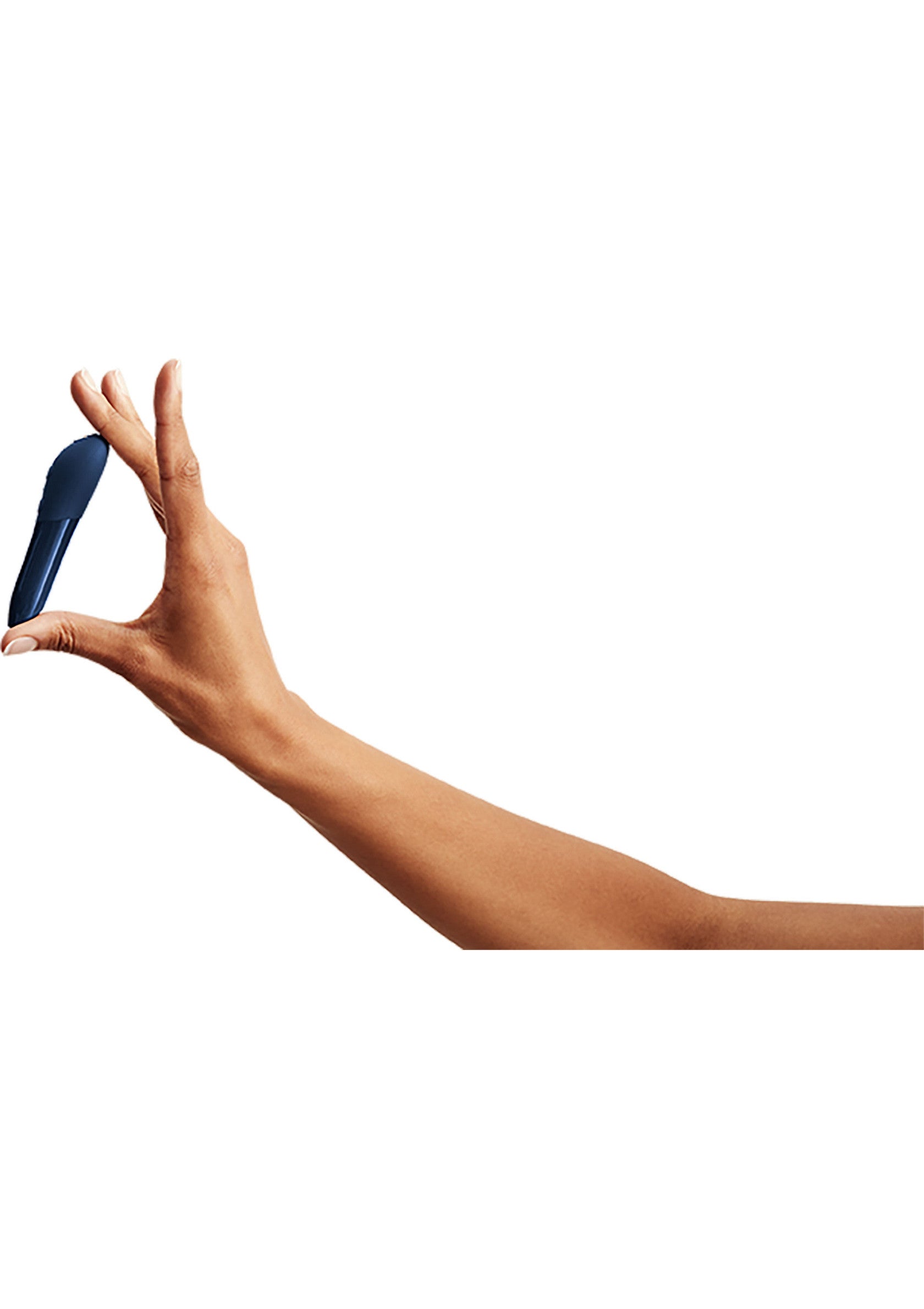 Masseur de bien-être tenu par une main. Détendez-vous et profitez-en avec ce masseur de haute qualité.; Wellness-massager vastgehouden door een hand. Ontspan en geniet met deze hoogwaardige massager.; Wellness massager held by a hand. Relax and enjoy with this high quality massager.