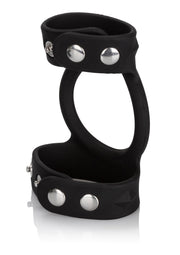 Cage de chasteté noire avec détails cloutés. Accessoire érotique de haute qualité.; Zwarte kuisheidskooi met noppendetails. Erotisch accessoire van hoge kwaliteit.; Black chastity cage with studded details. High-quality erotic accessory.