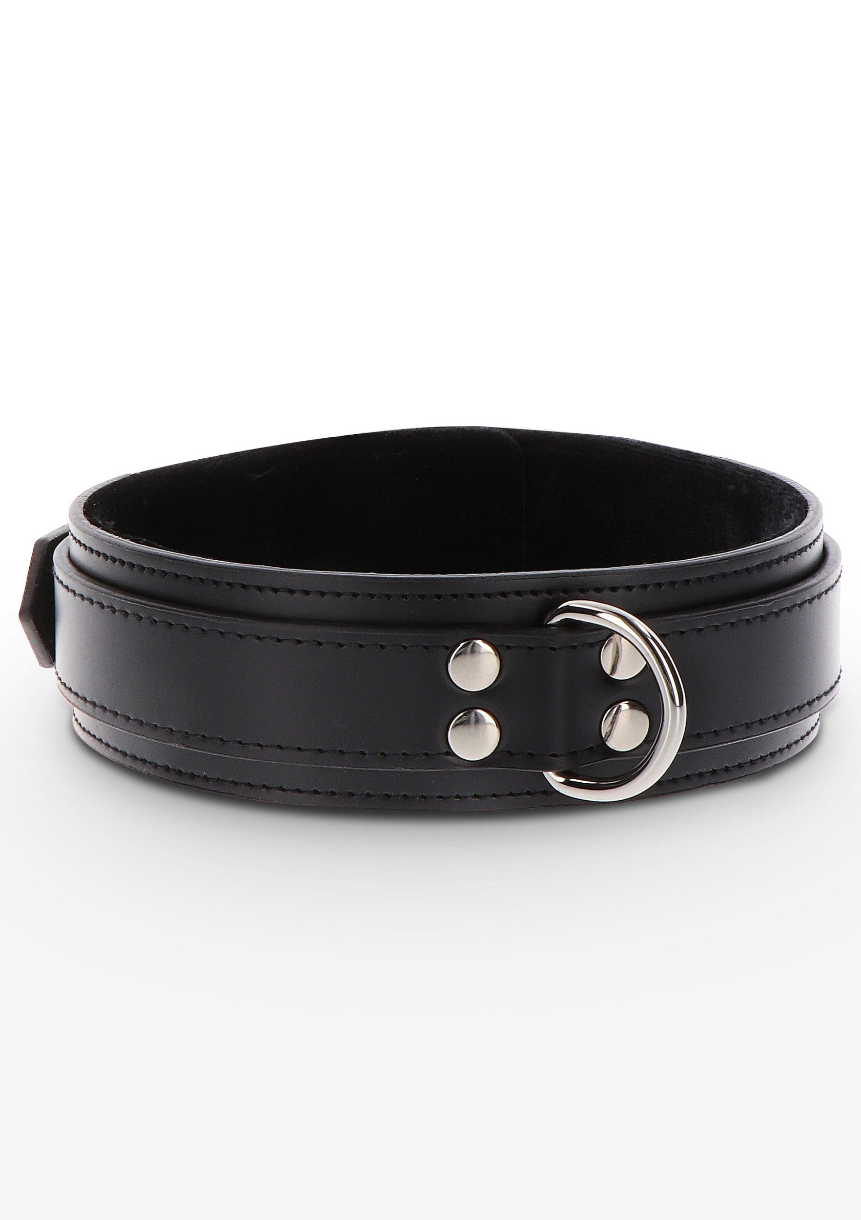 Collier en cuir noir avec anneau en métal. Accessoire fétiche élégant et confortable.; Zwarte leren halsband met metalen ring. Stijlvol en comfortabel fetish accessoire.; Black leather collar with metal ring. Stylish and comfortable fetish accessory.
