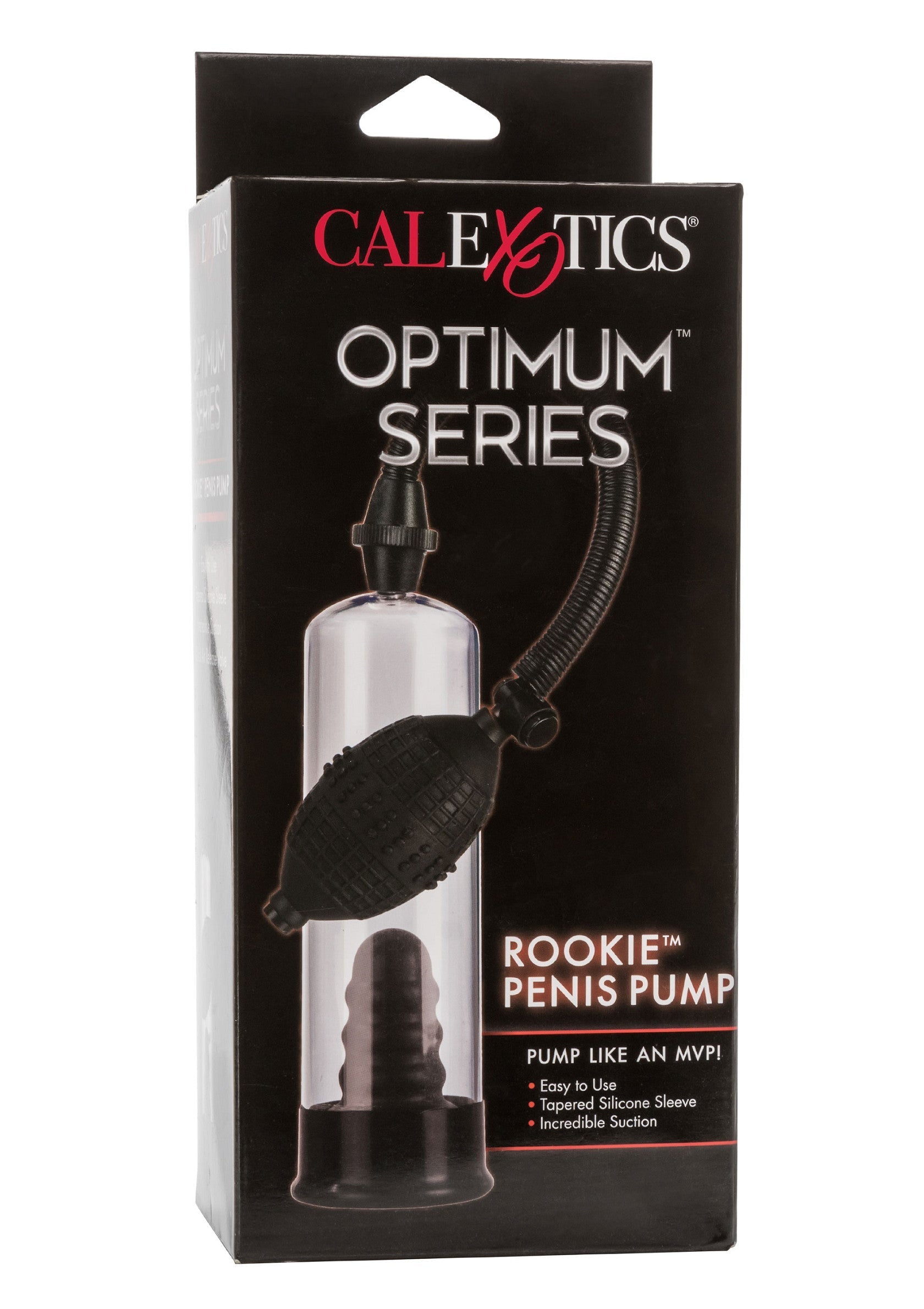 Pompe pénienne Rookie™ de CalExotics Optimum Series. Facile à utiliser et aspiration incroyable.; CalExotics Optimum Series Rookie™ penis pomp. Makkelijk te gebruiken met ongelooflijke zuigkracht.; CalExotics Optimum Series Rookie™ penis pump. Easy to use with incredible suction.