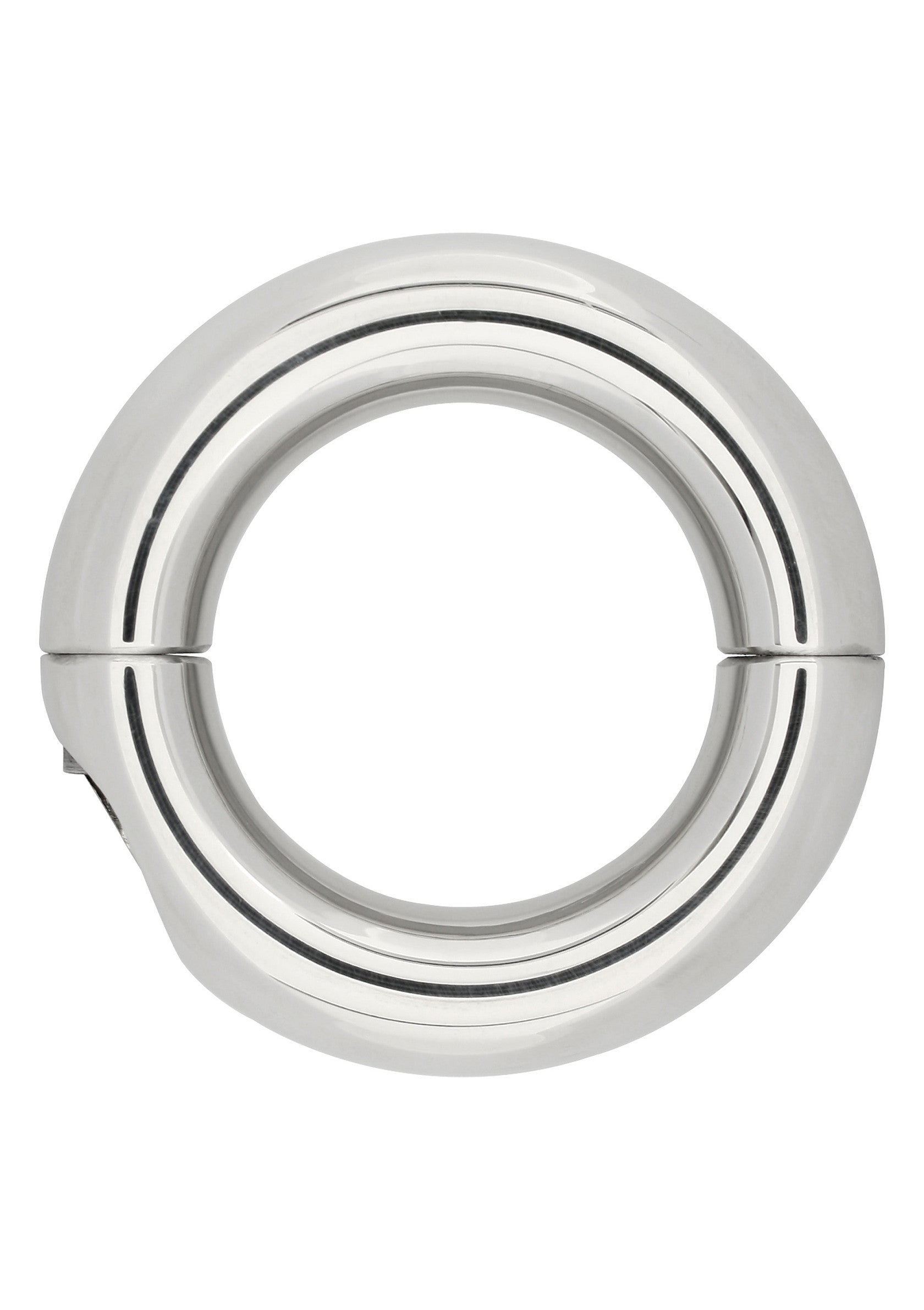 Anneau métallique robuste pour des jeux audacieux. Finition polie, design épuré.; Stevige metalen ring voor gewaagde spelletjes. Gepolijste afwerking, strak design.; Sturdy metal ring for daring play. Polished finish, sleek design. 