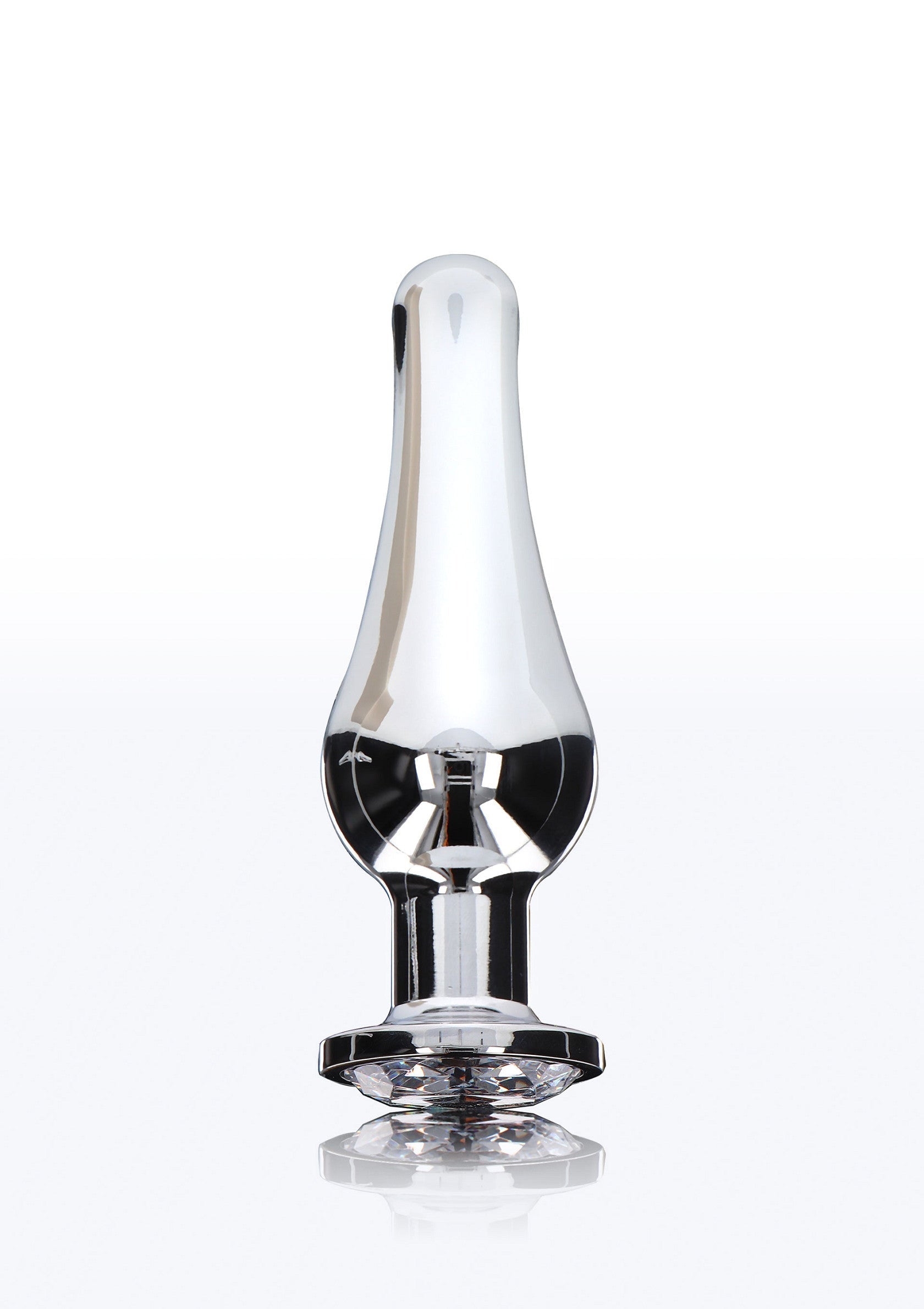 Plug anal en métal lisse pour des sensations intenses et un plaisir anal raffiné. Découvrez nos plugs brillants !; Gladde metalen anaalplug voor intense gevoelens en verfijnd anaal plezier. Ontdek onze glimmende plugs!; Smooth metal anal plug for intense sensations and refined anal pleasure. Discover our shiny plugs!
