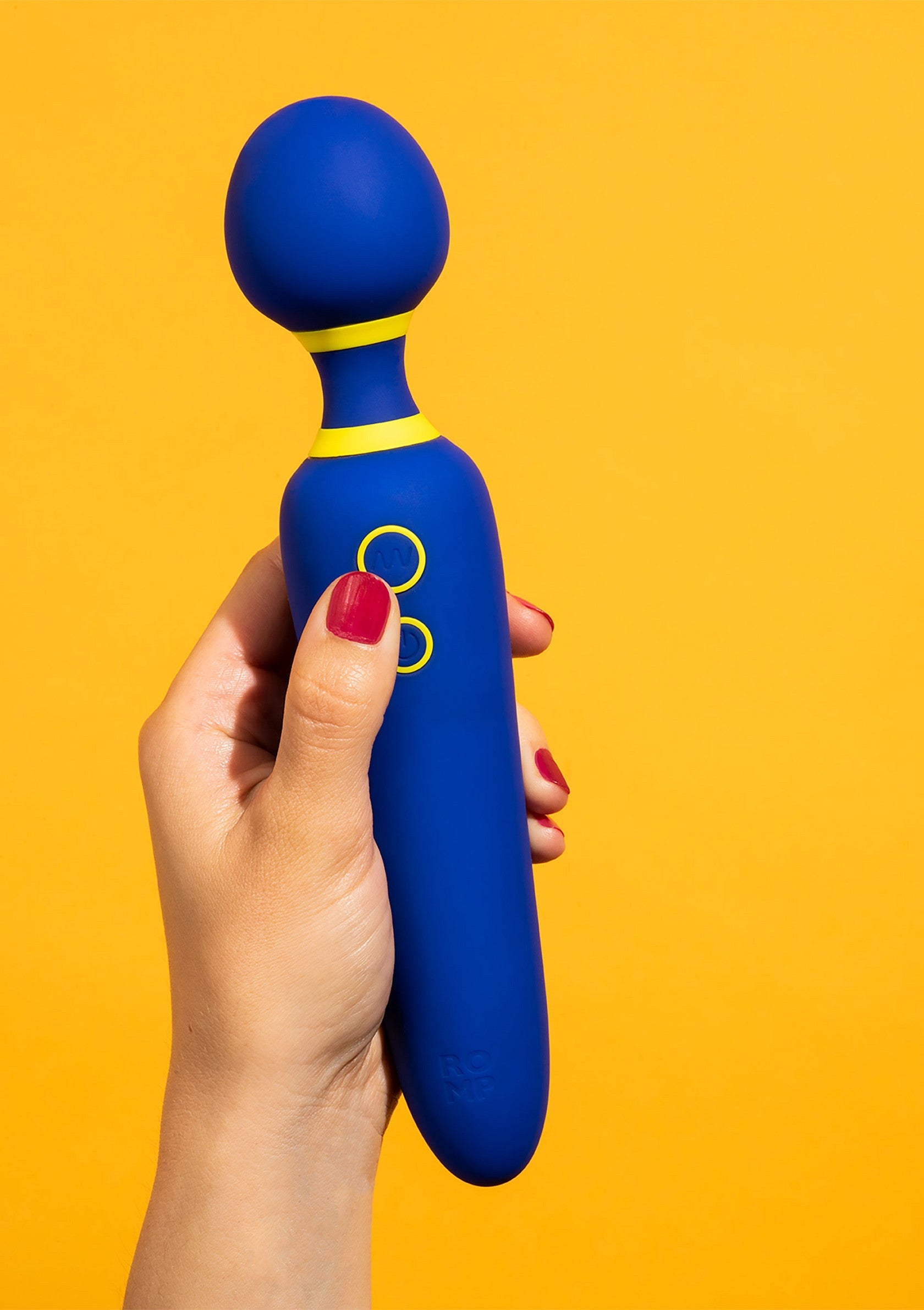 Masseur vibrant bleu et jaune pour le plaisir. Design élégant et facile à utiliser. Découvrez une nouvelle dimension de plaisir !; Blauwe en gele vibrerende stimulator voor genot. Strak design en makkelijk in gebruik. Ontdek een nieuwe dimensie van plezier!; Blue and yellow vibrating massager for pleasure. Sleek design and easy to use. Discover a new dimension of pleasure!