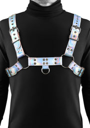 Harnais holographique argenté ajustable. Accessoire tendance pour un look unique et audacieux. Découvrez notre collection.; Verstelbaar zilveren holografisch harnas. Trendy accessoire voor een unieke, gewaagde look. Bekijk onze collectie.; Adjustable silver holographic harness. Trendy accessory for a unique, bold look. Explore our collection.