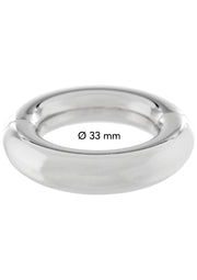 Anneau en acier inoxydable poli, diamètre 33mm. Accessoire moderne et élégant pour hommes et femmes.; Gepolijste roestvrijstalen ring, diameter 33mm. Modern en stijlvol accessoire voor mannen en vrouwen.; Polished stainless steel ring, 33mm diameter. Modern and stylish accessory for men and women.