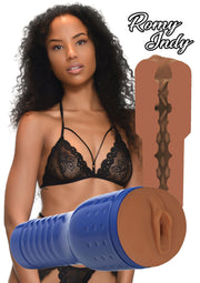 Romy Indy sextoy réaliste pour hommes. Texture intérieure unique pour sensations intenses.; Romy Indy realistische seksspeeltje voor mannen. Unieke interne textuur voor intense sensaties.; Romy Indy realistic male sex toy. Unique internal texture for intense sensations.