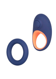Ensemble d'anneau vibrant bleu et de stimulateur clitoridien pour des moments intimes inoubliables.; Blauwe vibrerende ring en clitorisstimulator set voor onvergetelijke intieme momenten.; Blue vibrating cock ring and clitoral stimulator set for unforgettable intimate moments.