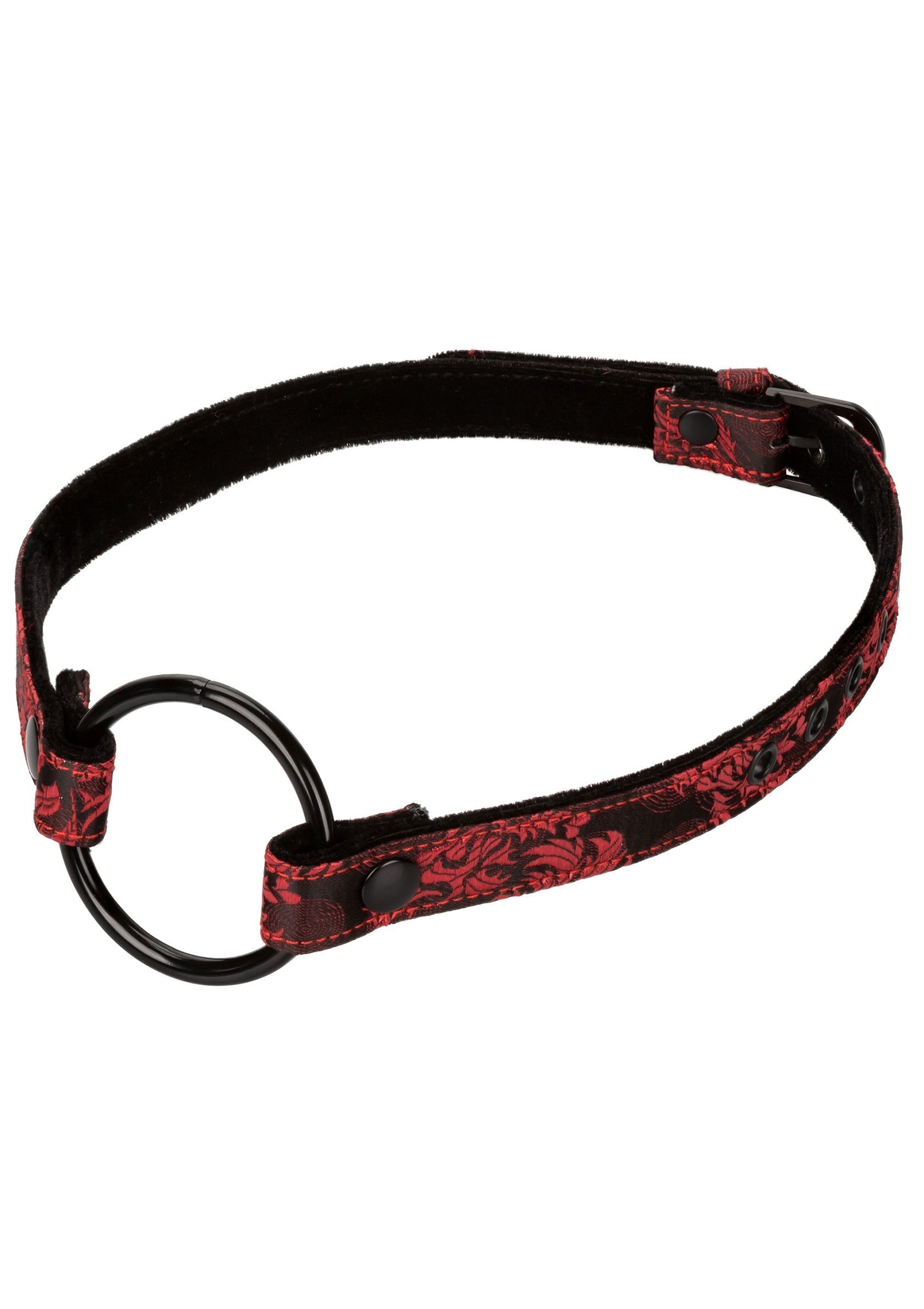 Collier orné rouge et noir avec anneau, pour un look sophistiqué et audacieux.; Rode & zwarte halsband met ring, voor een verfijnde en gedurfde look.; Red & black patterned collar with ring for a sophisticated and daring look.