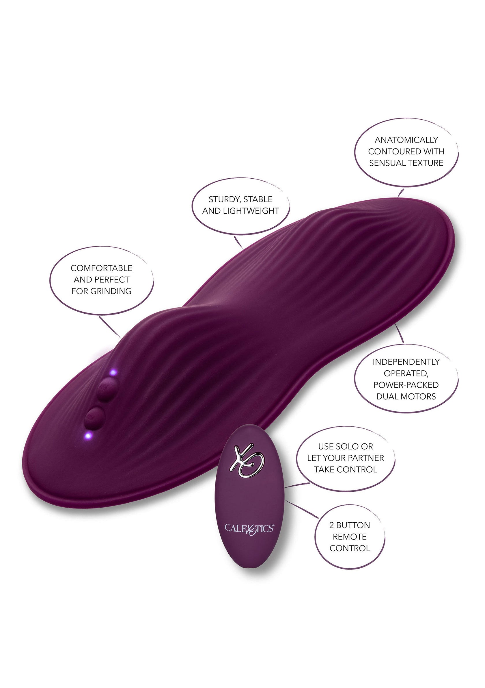 Masseur vibrant violet CalExotics avec télécommande. Design ergonomique pour un plaisir intense, seul ou à deux.; CalExotics paarse vibrerende stimulator met afstandsbediening. Ergonomisch ontwerp voor intens genot, solo of met partner.; CalExotics purple vibrating massager with remote. Ergonomic design for intense pleasure, solo or with a partner.