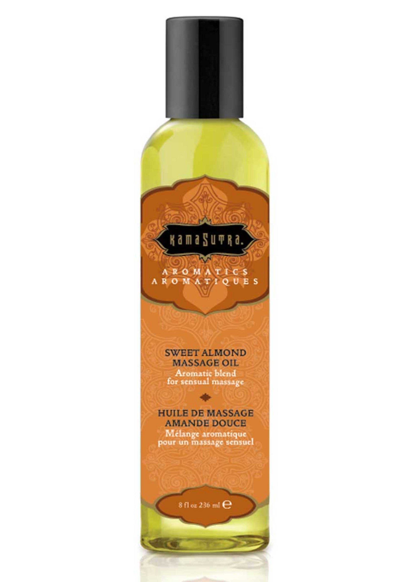 Huile de massage Kama Sutra Amande Douce pour un massage sensuel et relaxant. Découvrez ses arômes enivrants!; Kama Sutra Amandel Massage Olie voor een sensuele en ontspannende massage. Ontdek de bedwelmende aroma's!; Kama Sutra Sweet Almond Massage Oil for a sensual and relaxing massage. Discover its intoxicating aromas!