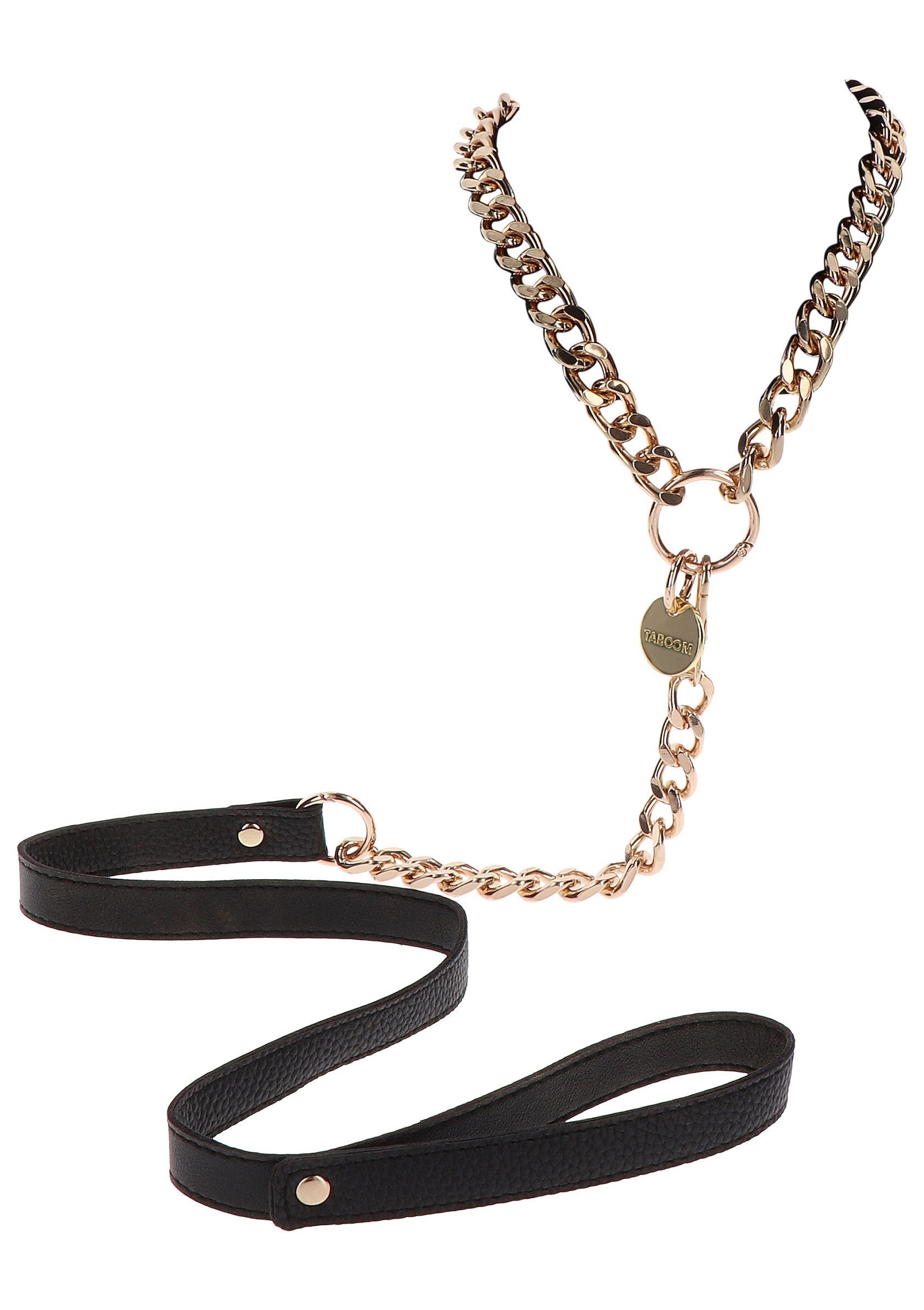 Collier chaîne doré avec laisse en cuir noir. Accessoire original et élégant pour vos moments intimes.; Gouden kettinghalsband met zwarte leren riem. Een origineel en elegant accessoire voor intieme momenten.; Gold chain collar with black leather leash. A unique and stylish accessory for intimate moments.