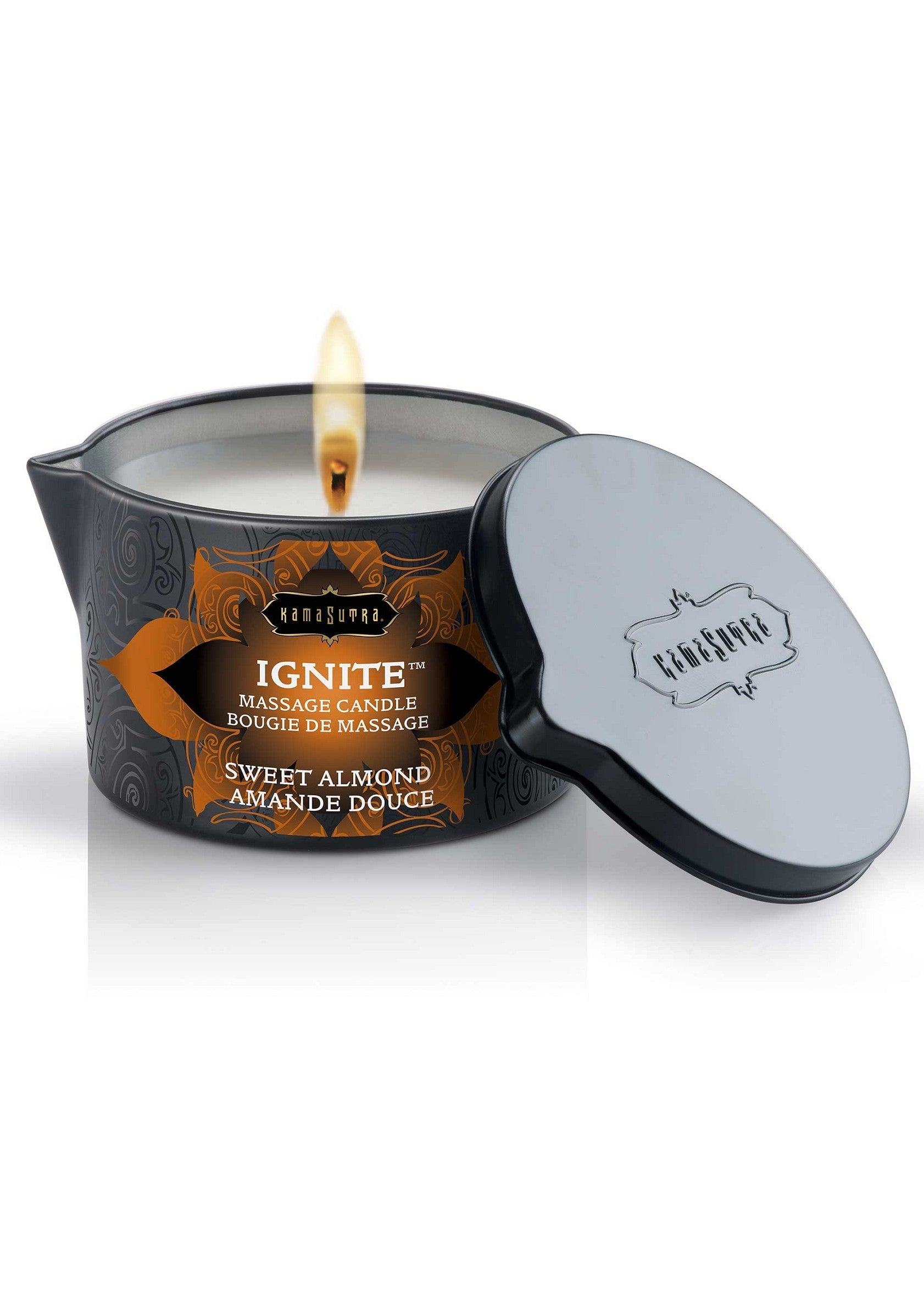 Bougie de massage Ignite Kamasutra amande douce, idéale pour un massage sensuel et relaxant. Achetez maintenant!; Kamasutra Ignite massagekaars zoete amandel, perfect voor een sensuele en ontspannende massage. Koop nu!; Kamasutra Ignite sweet almond massage candle, perfect for a sensual and relaxing massage. Buy now!