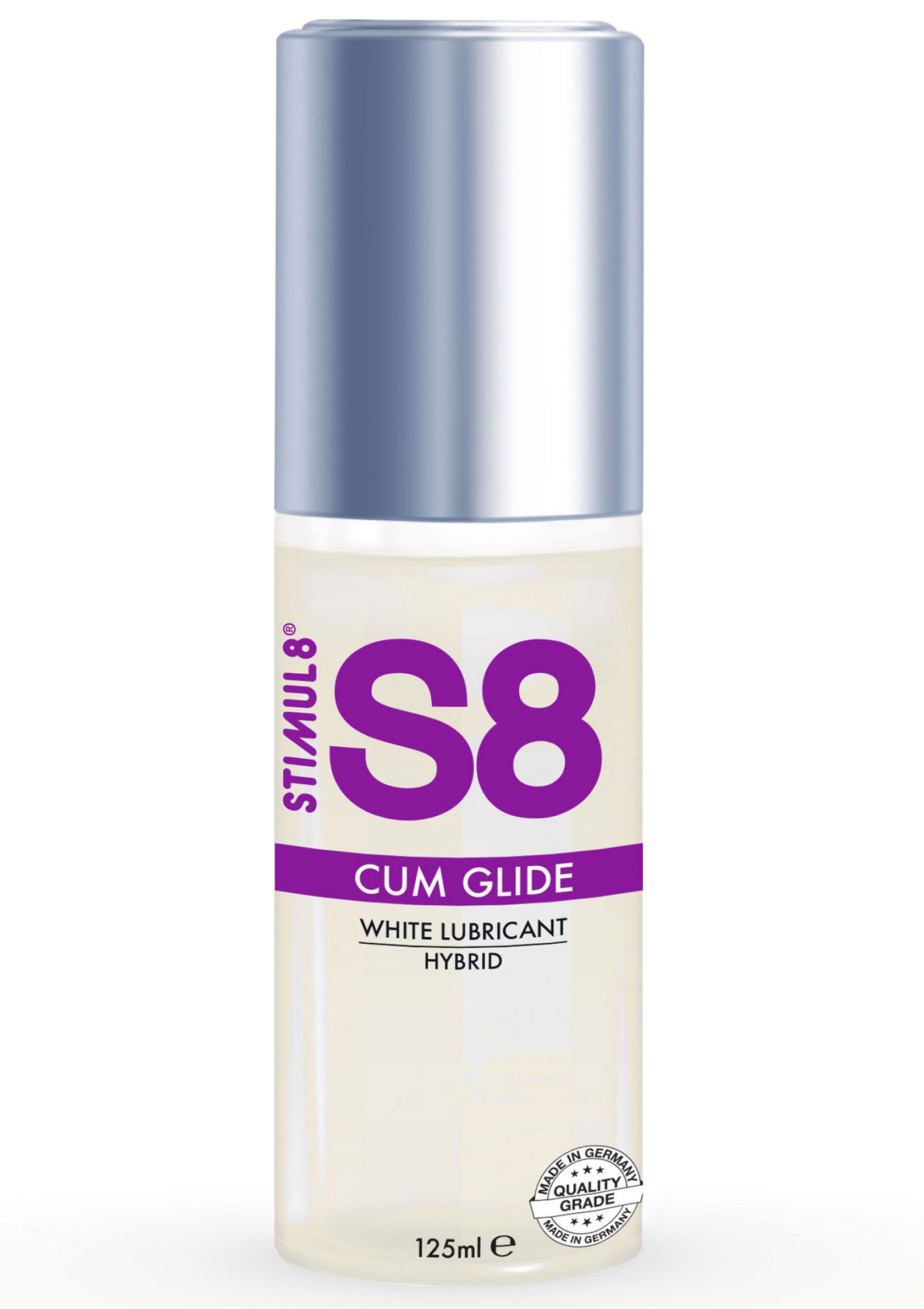 Lubrifiant intime Stimul8 S8 Cum Glide, 125ml. Améliorez vos moments intimes avec ce lubrifiant hybride de qualité supérieure.; Stimul8 S8 Cum Glide glijmiddel, 125ml. Verbeter je intieme momenten met dit hoogwaardige hybride glijmiddel.; Stimul8 S8 Cum Glide lubricant, 125ml. Enhance your intimate moments with this high-quality hybrid lubricant.