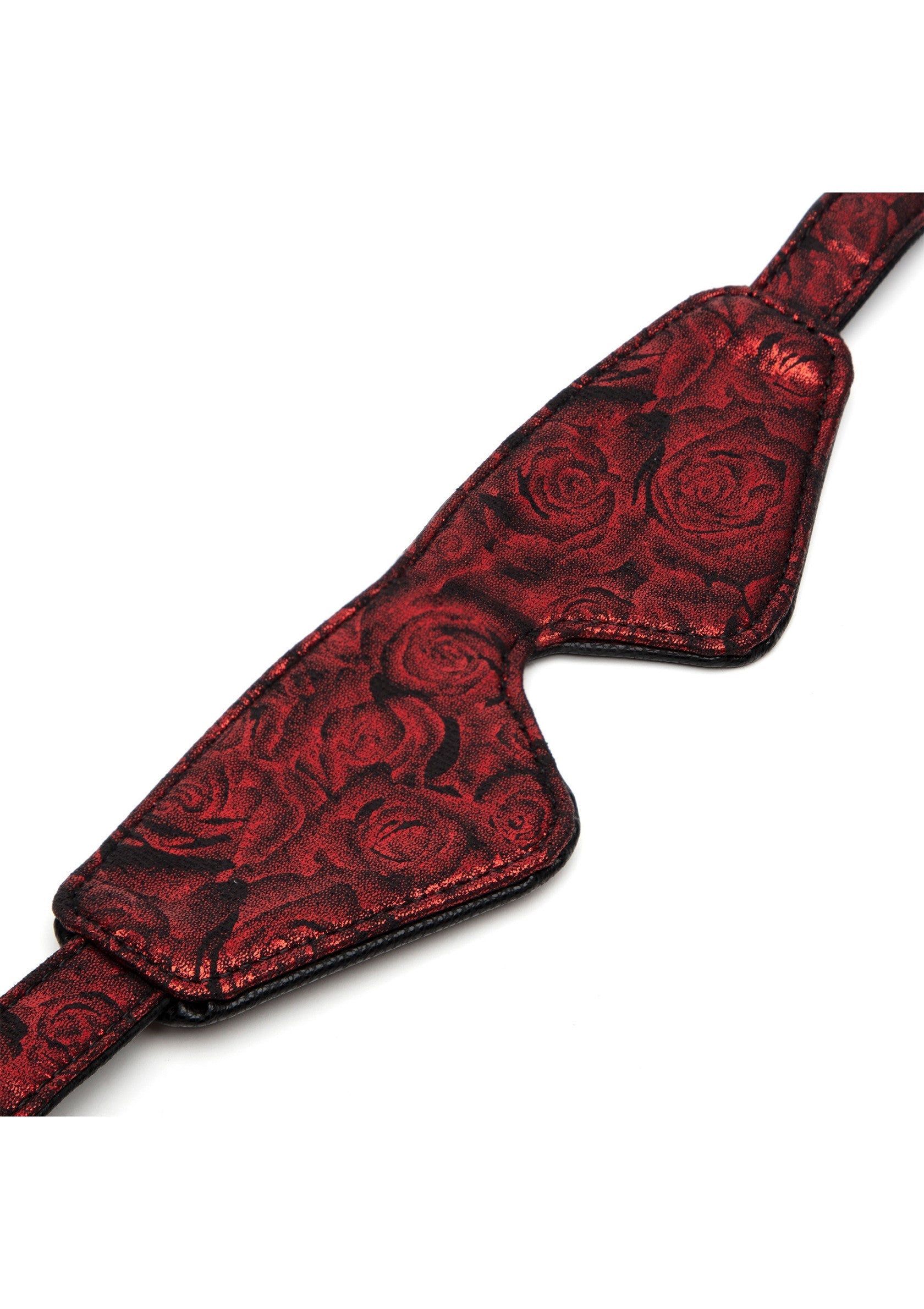 Masque pour les yeux rouge foncé à motif floral pour le plaisir sensoriel.; Donkerrood oogmasker met bloemmotief voor sensueel genot.; Dark red floral pattern eye mask for sensory pleasure.