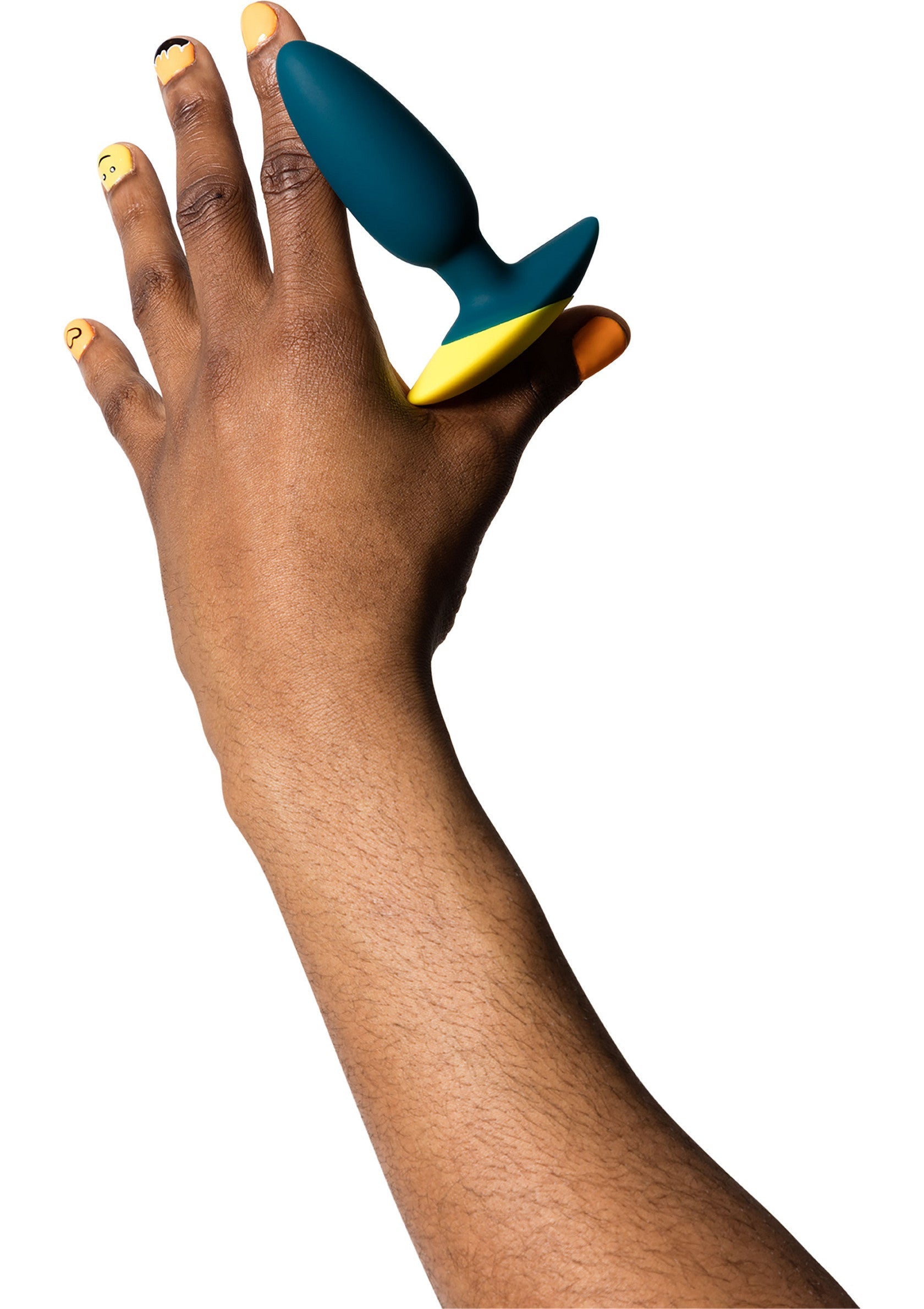 Plug anal bleu et jaune. Découvrez notre collection de plugs anaux pour adultes.; Blauw en geel anaalplug. Ontdek onze collectie anale plugs voor volwassenen.; Blue and yellow butt plug. Explore our collection of adult anal plugs.