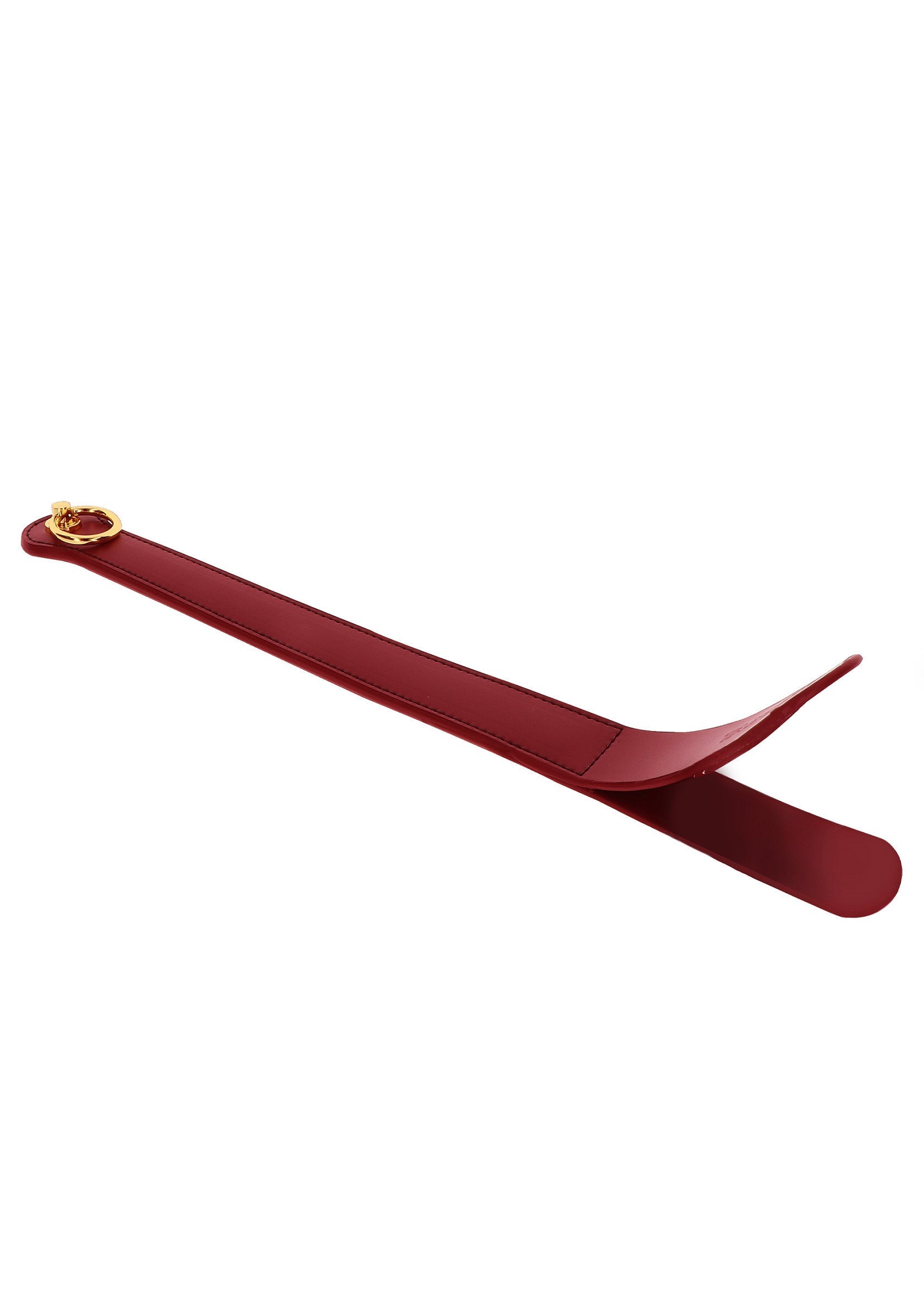 Chausse-pied rouge élégant avec détail doré. Accessoire pratique et chic pour enfiler vos chaussures avec style.; Elegante rode schoenlepel met gouden detail. Praktisch en stijlvol hulpmiddel om je schoenen met gemak aan te trekken.; Elegant red shoehorn with gold detail. Practical and stylish accessory to put on your shoes with ease.