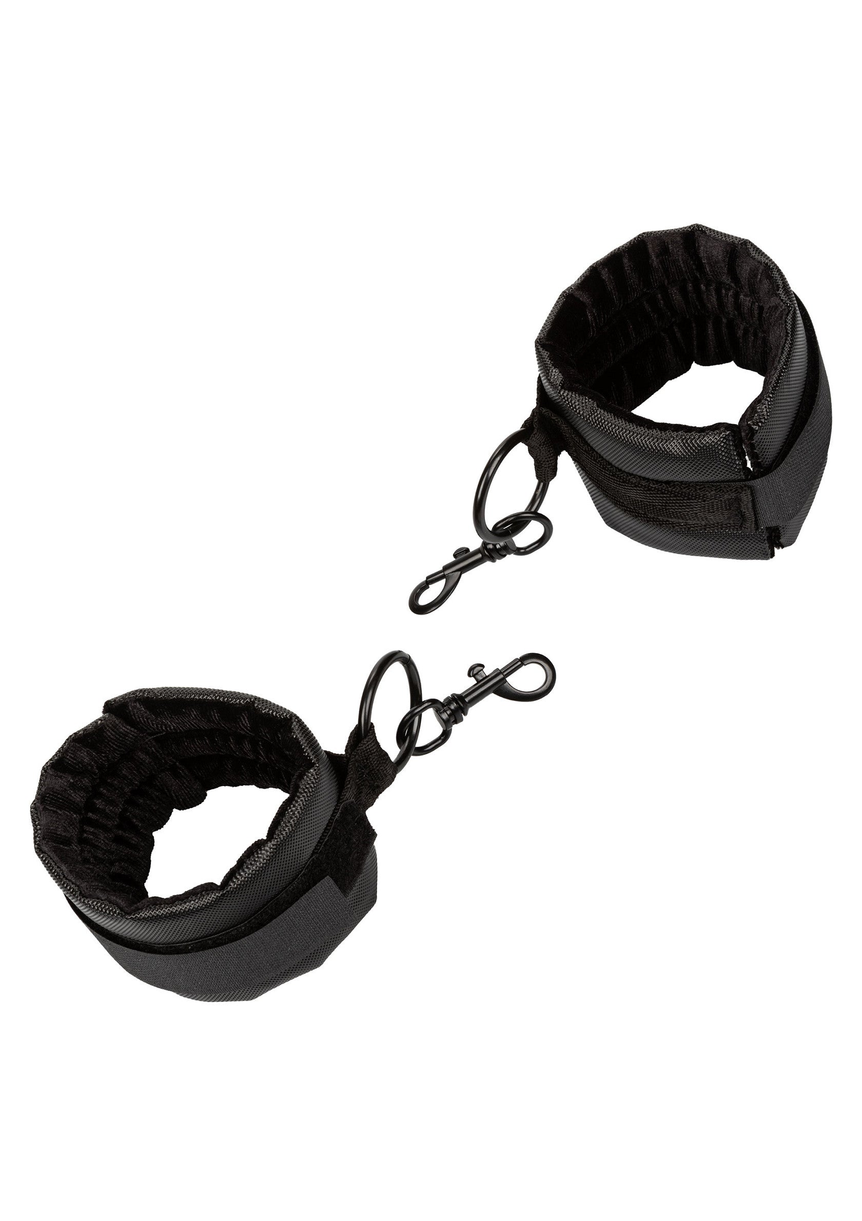 Menottes en tissu doux noires avec mousquetons pour plus de plaisir.; Zachte zwarte stoffen handboeien met karabijnhaken voor extra plezier.; Soft black fabric handcuffs with snap hooks for added fun.