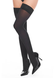 Bas autofixants noirs élégants. Parfaits pour compléter votre look. Découvrez notre collection!; Elegante zwarte kousenbanden. Perfect om je look compleet te maken. Bekijk onze collectie!; Elegant black hold-up stockings. Perfect to complete your look. Check out our collection!