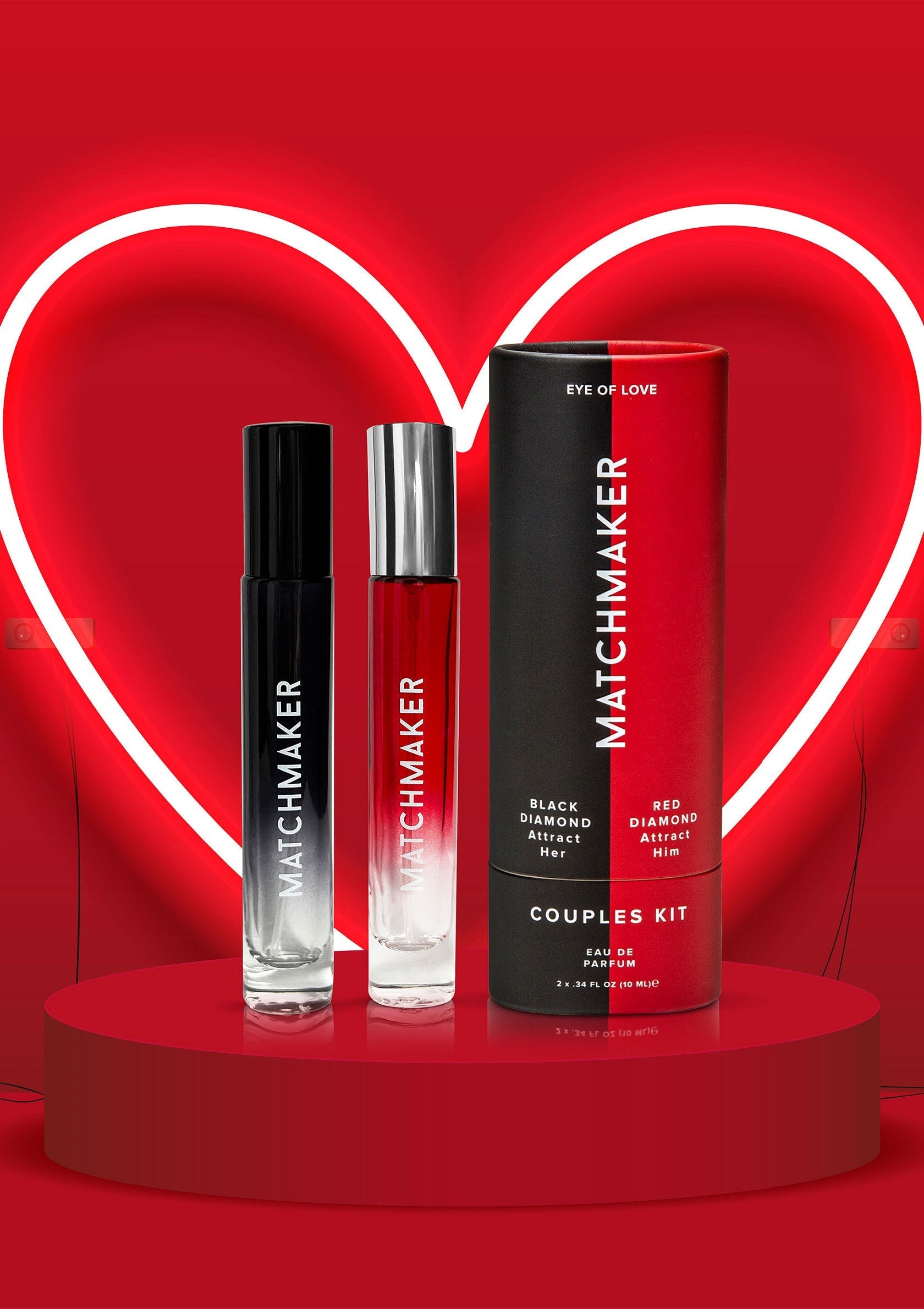 Coffret parfum couple Matchmaker. Cadeau parfait pour la Saint-Valentin ou un anniversaire. Parfums attractifs pour elle et lui.; Matchmaker parfumset voor koppels. Perfect cadeau voor Valentijnsdag of een jubileum. Aantrekkelijke parfums voor haar en hem.; Matchmaker couples fragrance set. Perfect gift for Valentine's day or an anniversary. Attractive fragrances for her and him.