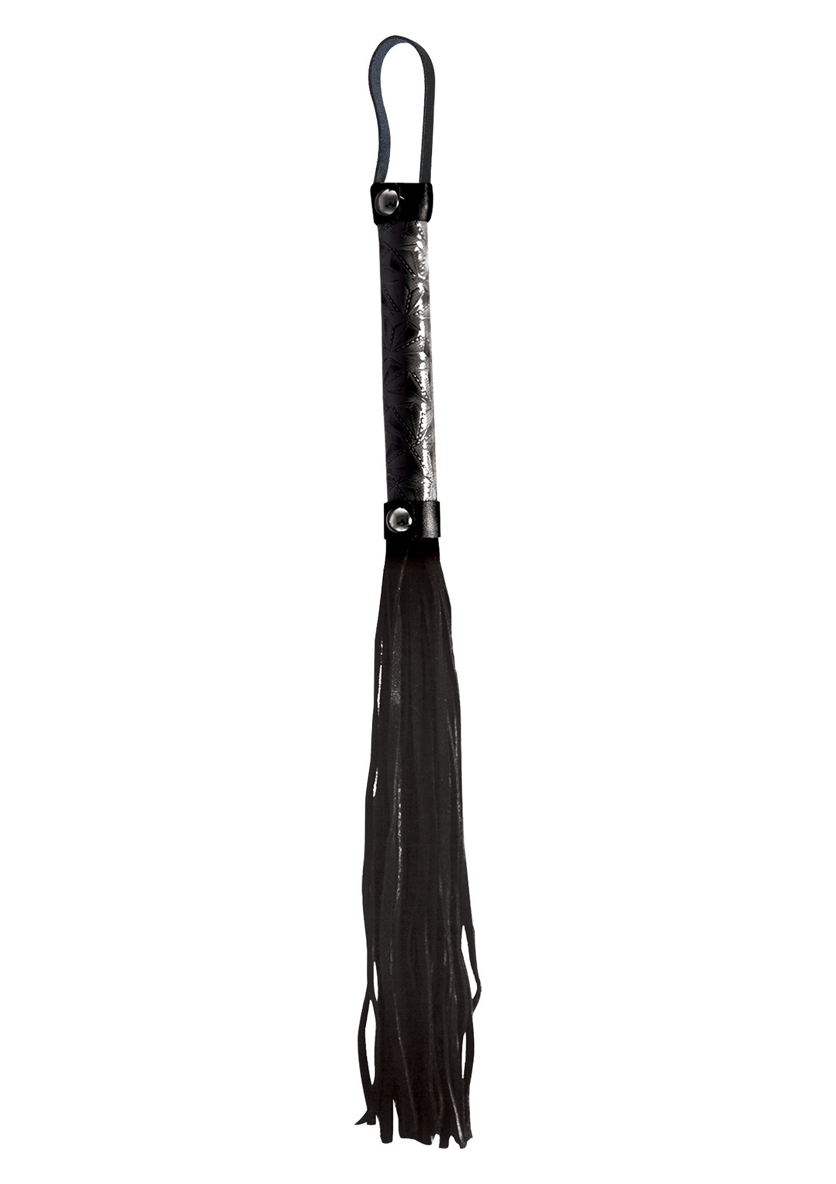 Cravache en cuir noir avec poignée texturée et franges. Accessoire coquin idéal pour les jeux de rôle et le plaisir.; Zwarte lederen zweep met getextureerd handvat en franjes. Speels accessoire voor rollenspellen en plezier.; Black leather flogger with textured handle and fringe. Playful accessory ideal for role play and fun.