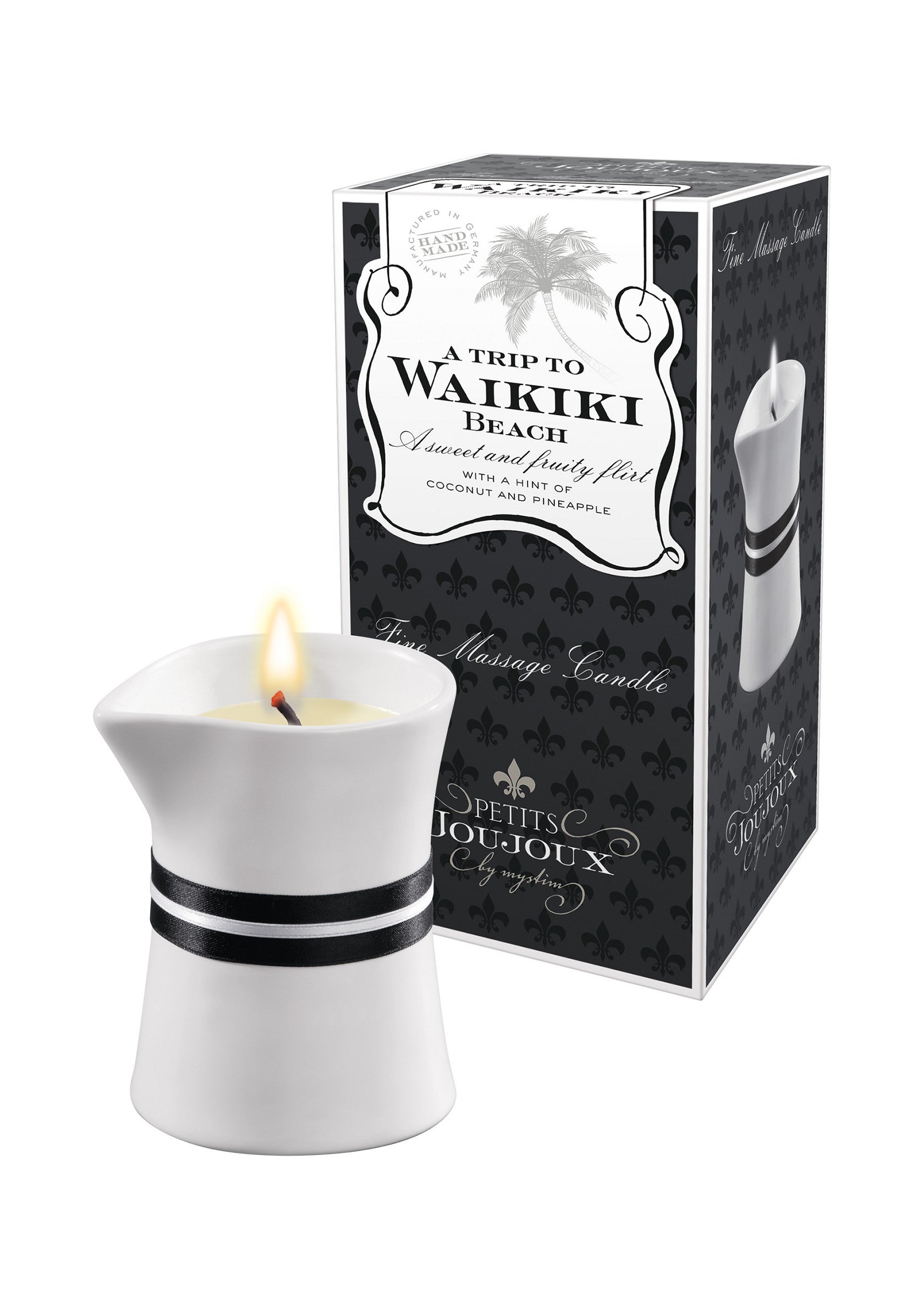 Bougie de massage Petits Joujoux, parfum Waikiki Beach. Un parfum fruité à la noix de coco et à l'ananas pour un voyage olfactif.; Petits Joujoux massagekaars, Waikiki Beach geur. Een zoete geur van kokos en ananas voor een ontspannen moment.; Petits Joujoux massage candle, Waikiki Beach scent. A sweet coconut & pineapple fragrance for a relaxing massage experience.